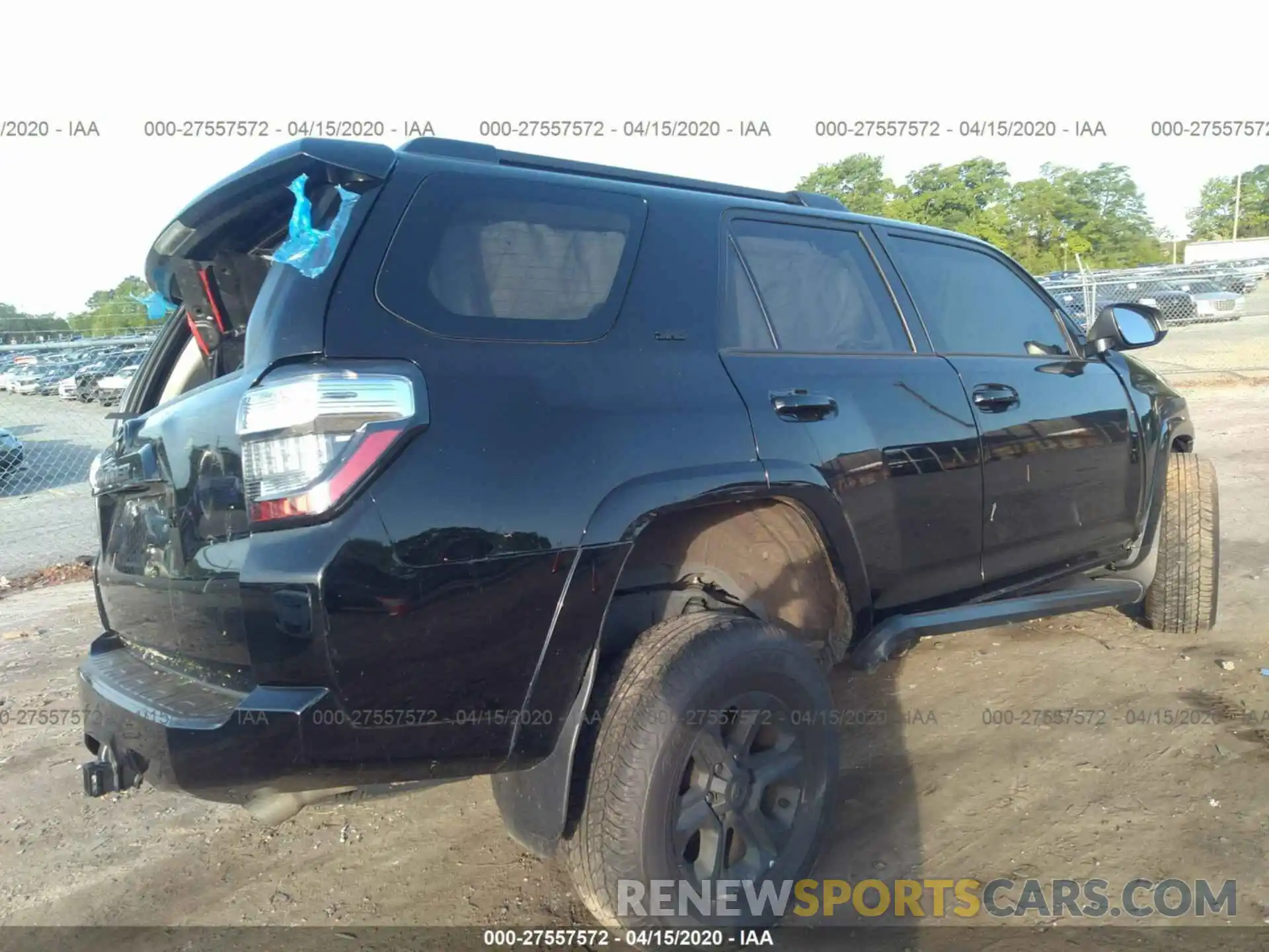 4 Photograph of a damaged car JTEBU5JR7K5713048 TOYOTA 4RUNNER 2019