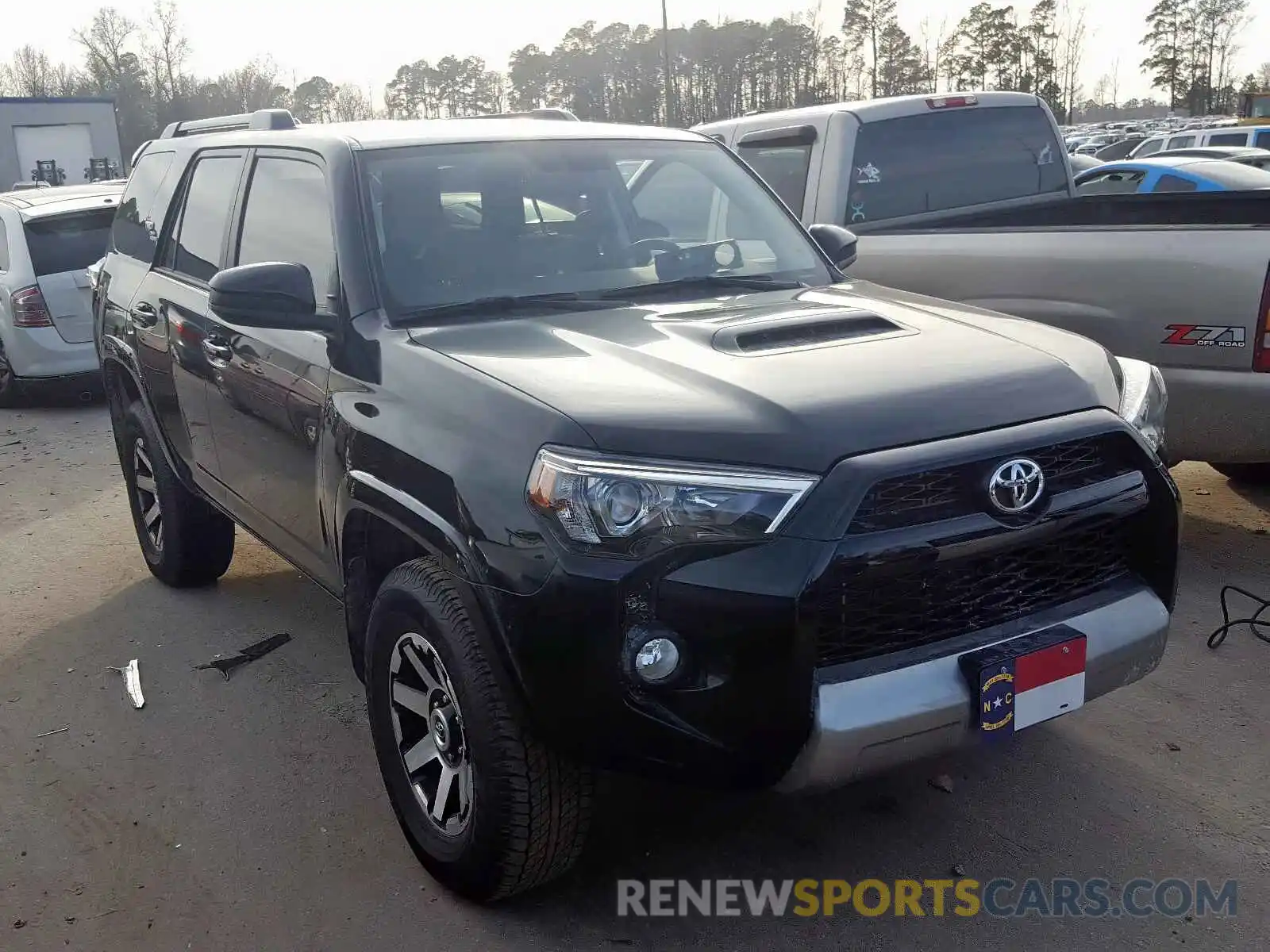 1 Photograph of a damaged car JTEBU5JR7K5716337 TOYOTA 4RUNNER 2019