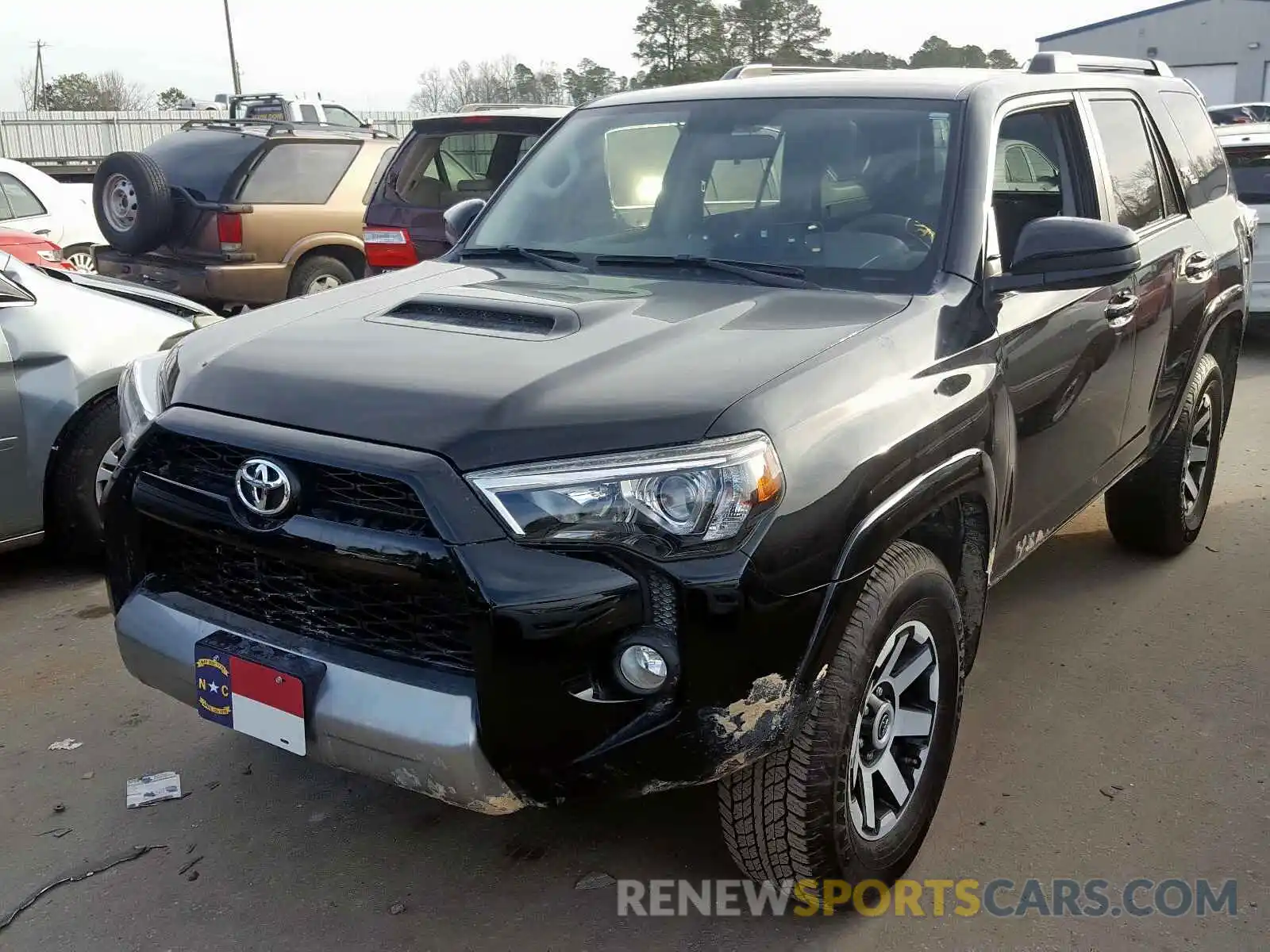 2 Photograph of a damaged car JTEBU5JR7K5716337 TOYOTA 4RUNNER 2019