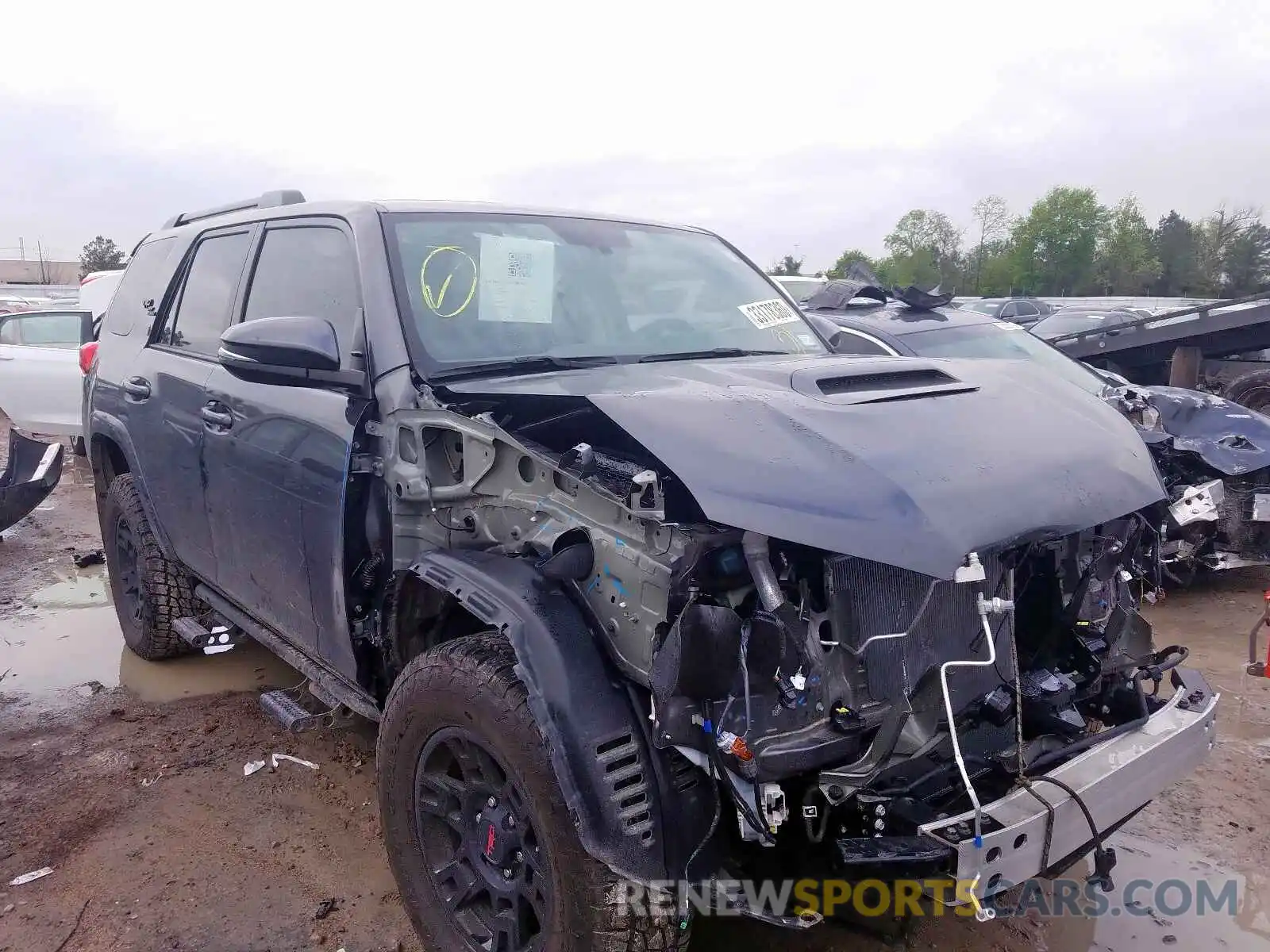 1 Photograph of a damaged car JTEBU5JR7K5722932 TOYOTA 4RUNNER 2019