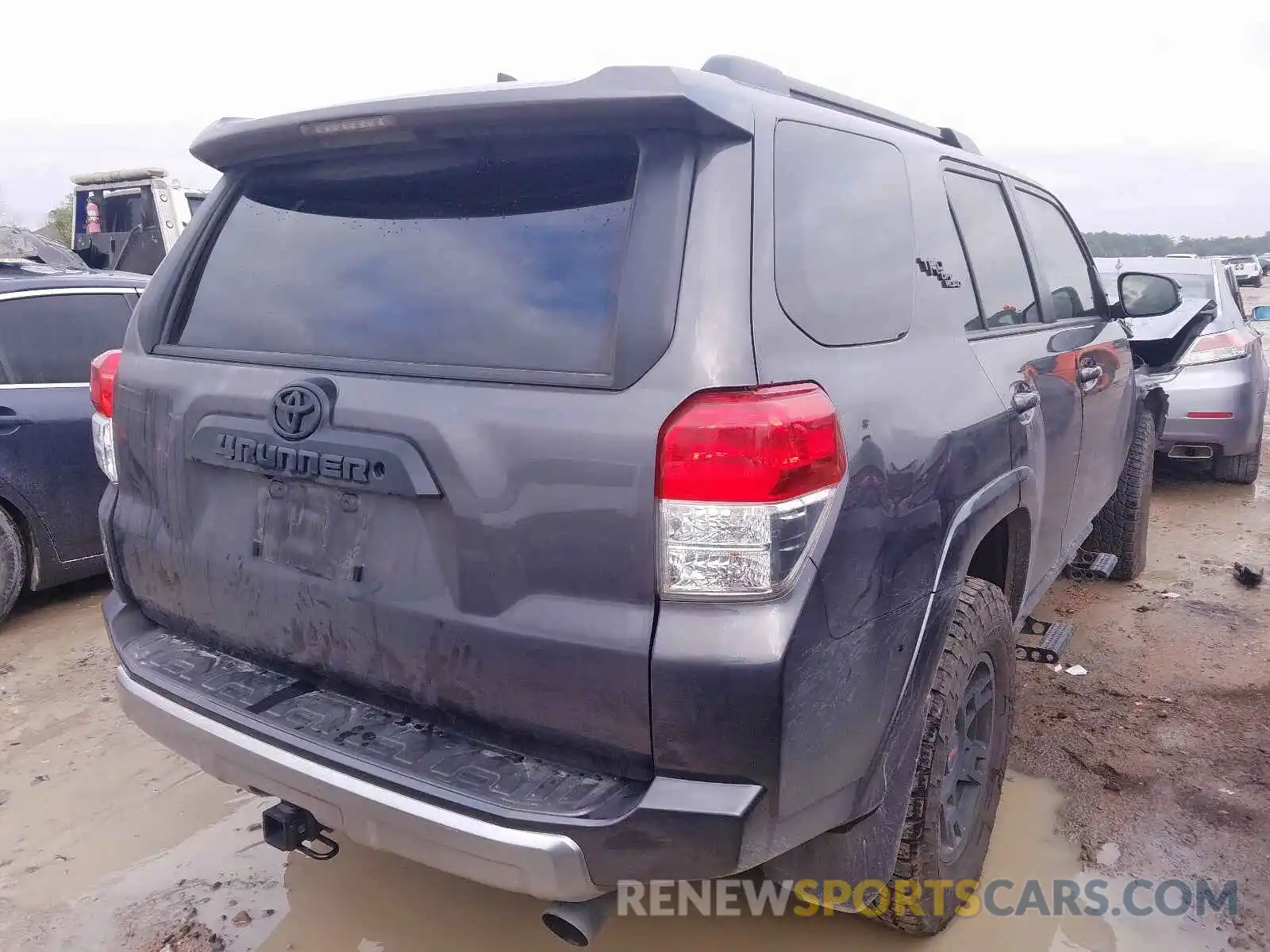 4 Фотография поврежденного автомобиля JTEBU5JR7K5722932 TOYOTA 4RUNNER 2019