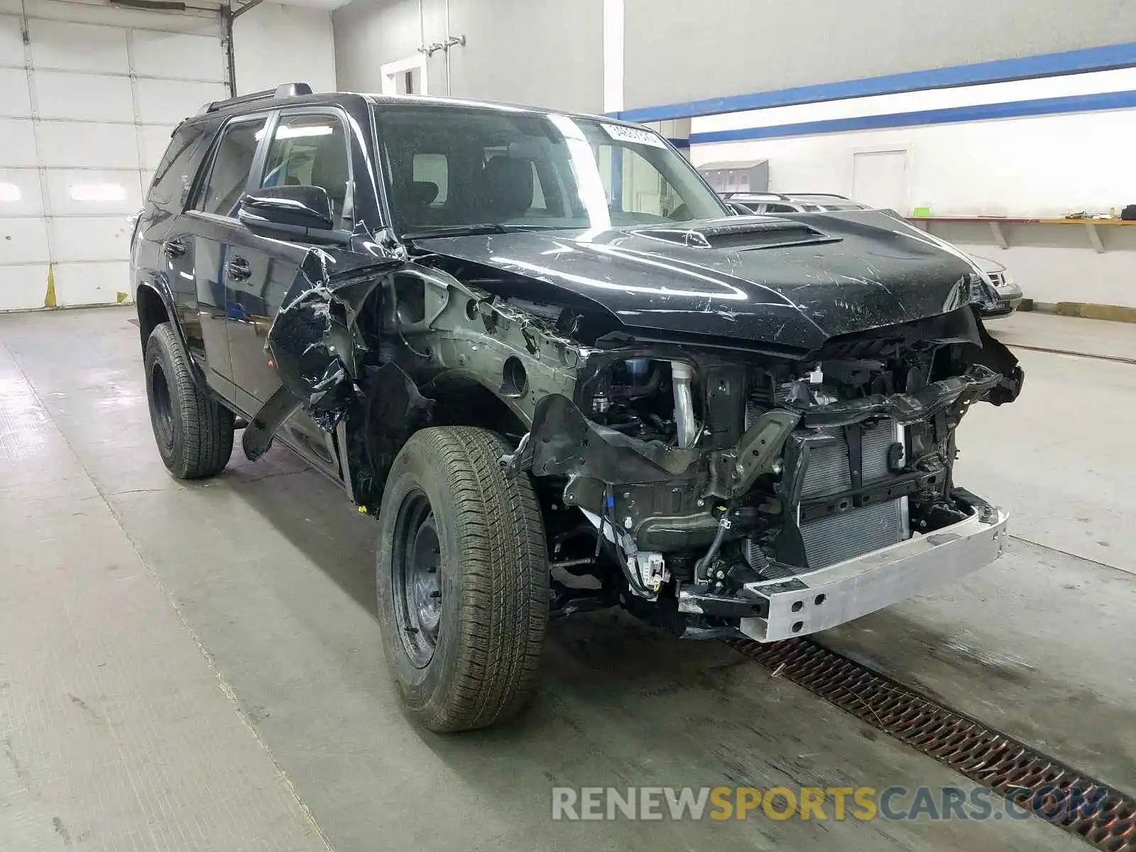 1 Photograph of a damaged car JTEBU5JR7K5724924 TOYOTA 4RUNNER 2019