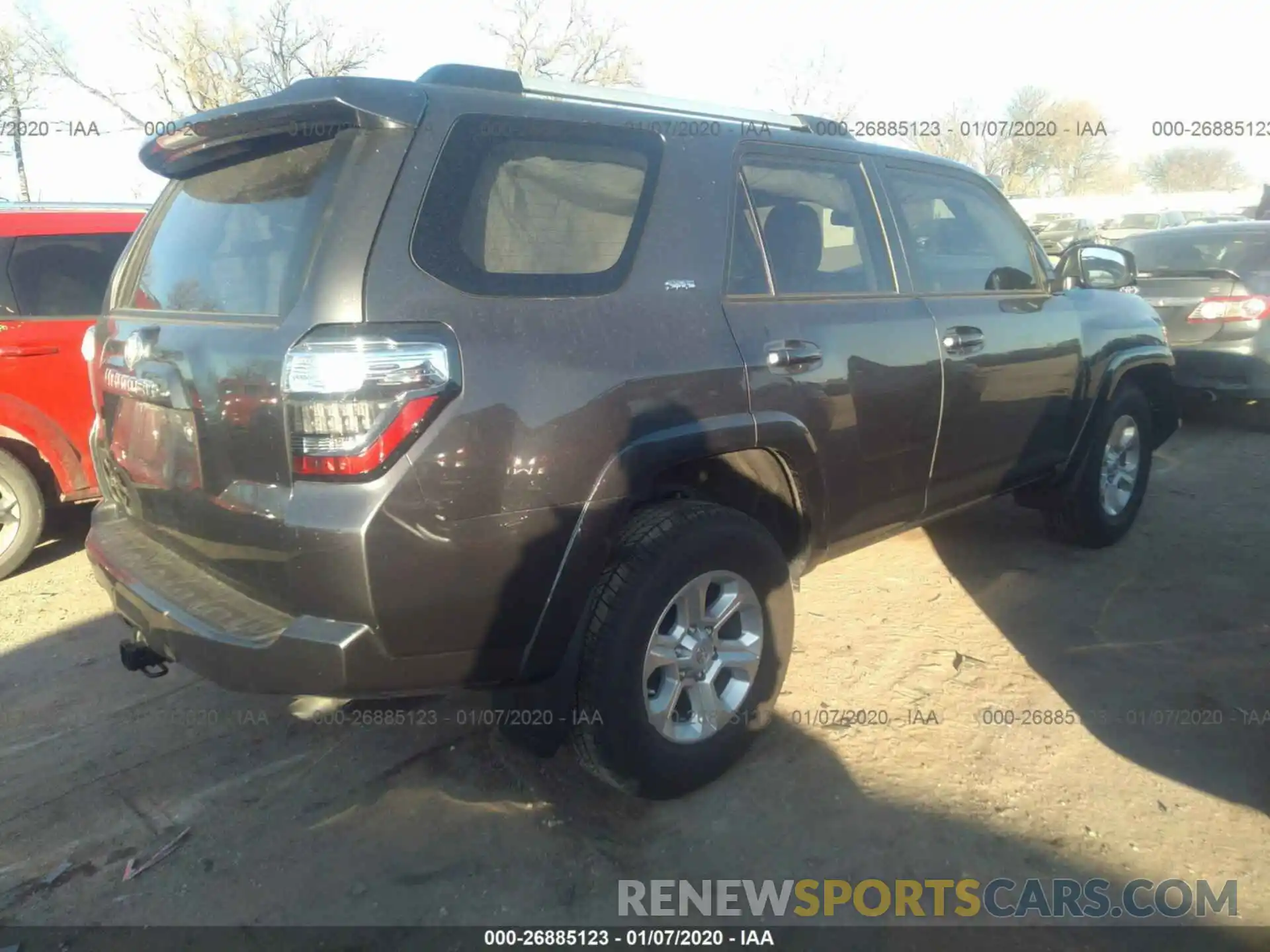 4 Фотография поврежденного автомобиля JTEBU5JR7K5725457 TOYOTA 4RUNNER 2019