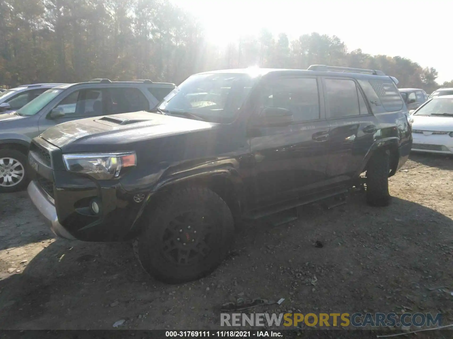 2 Photograph of a damaged car JTEBU5JR7K5732151 TOYOTA 4RUNNER 2019