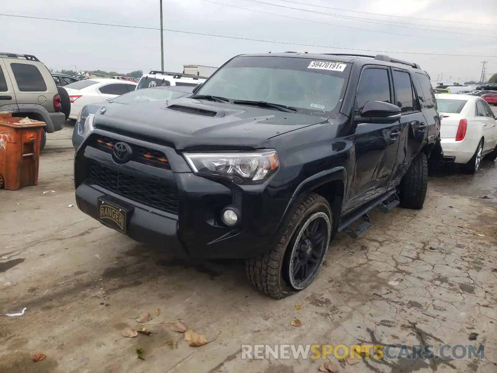 2 Photograph of a damaged car JTEBU5JR7K5734174 TOYOTA 4RUNNER 2019