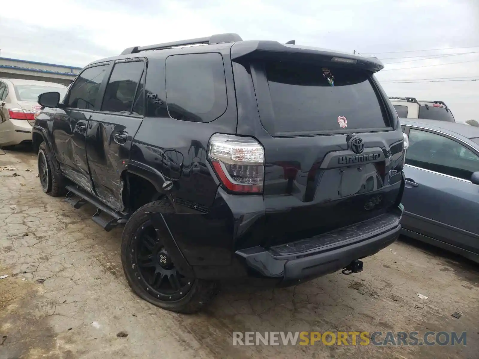 3 Фотография поврежденного автомобиля JTEBU5JR7K5734174 TOYOTA 4RUNNER 2019