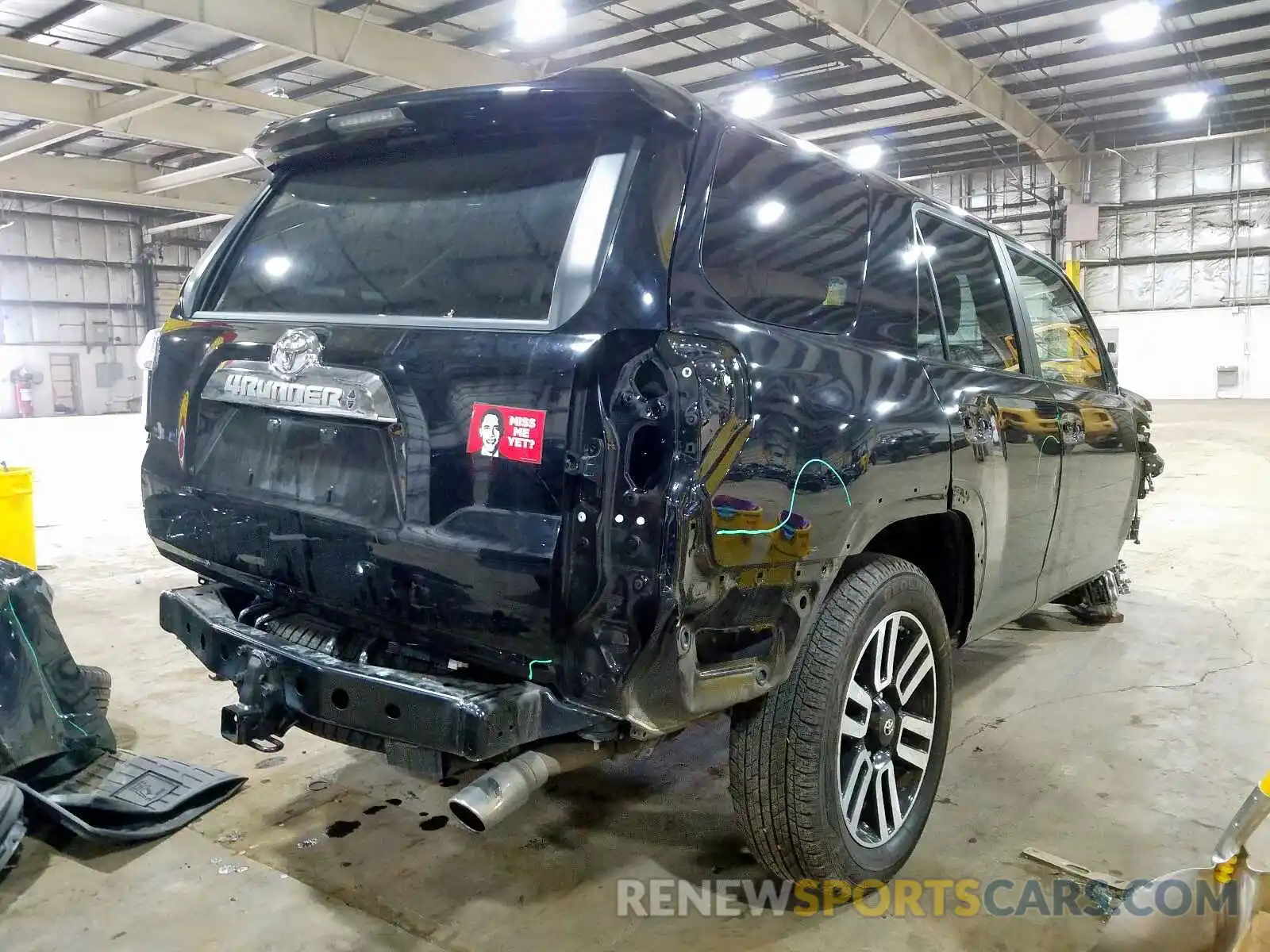 4 Photograph of a damaged car JTEBU5JR8K5612309 TOYOTA 4RUNNER 2019