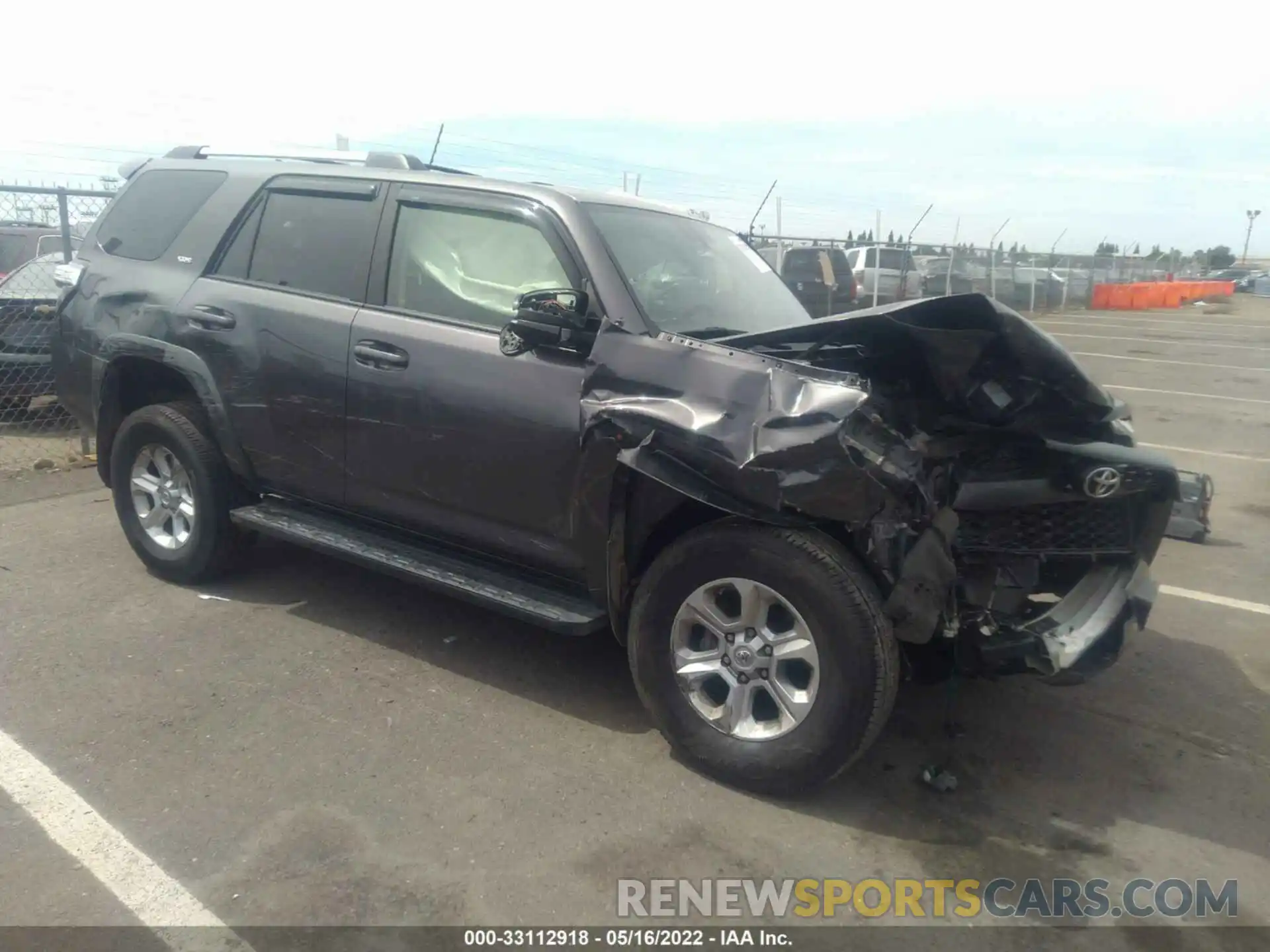 1 Photograph of a damaged car JTEBU5JR8K5615288 TOYOTA 4RUNNER 2019