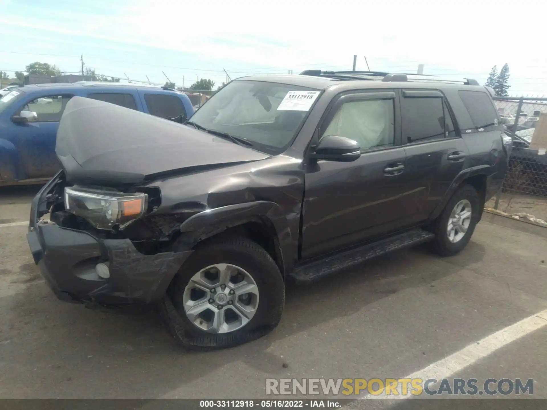 2 Фотография поврежденного автомобиля JTEBU5JR8K5615288 TOYOTA 4RUNNER 2019