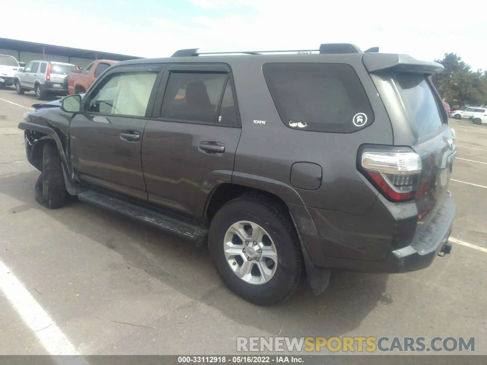 3 Фотография поврежденного автомобиля JTEBU5JR8K5615288 TOYOTA 4RUNNER 2019