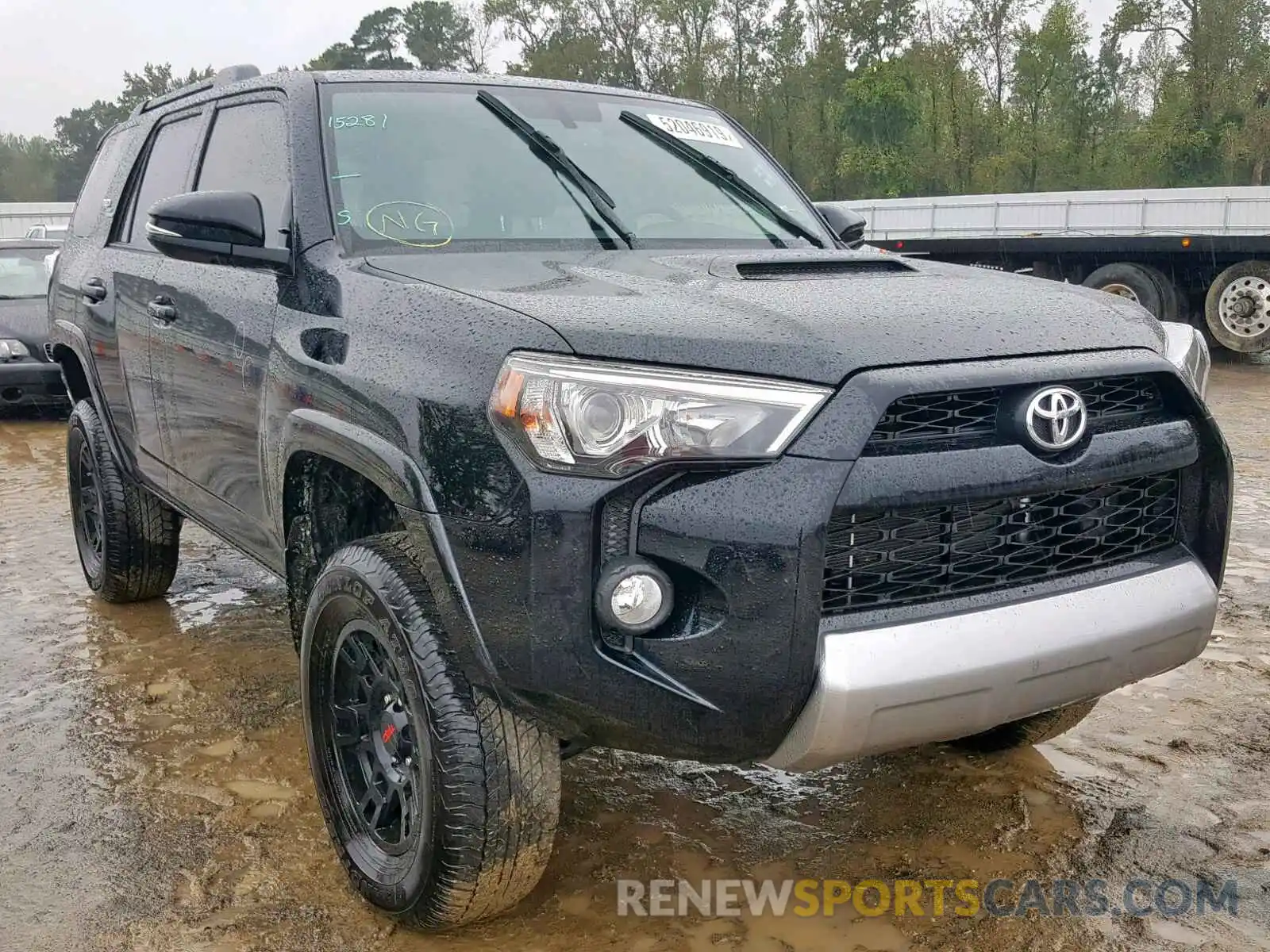 1 Фотография поврежденного автомобиля JTEBU5JR8K5630714 TOYOTA 4RUNNER 2019