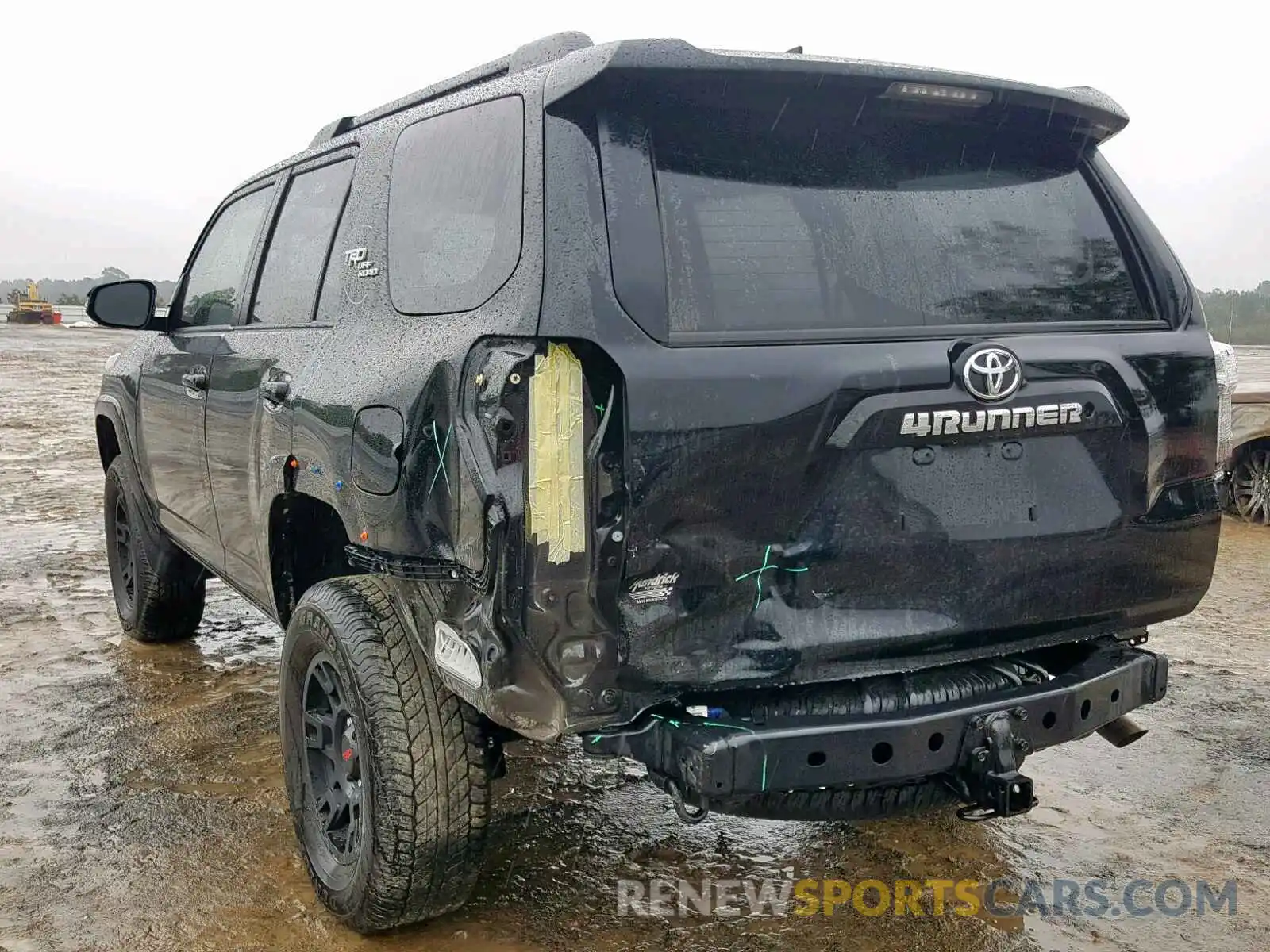 3 Фотография поврежденного автомобиля JTEBU5JR8K5630714 TOYOTA 4RUNNER 2019