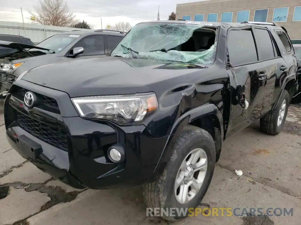 2 Photograph of a damaged car JTEBU5JR8K5631409 TOYOTA 4RUNNER 2019