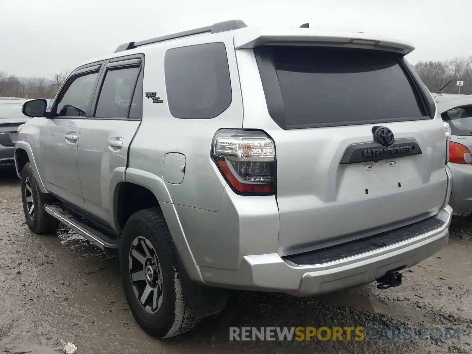 3 Photograph of a damaged car JTEBU5JR8K5635654 TOYOTA 4RUNNER 2019