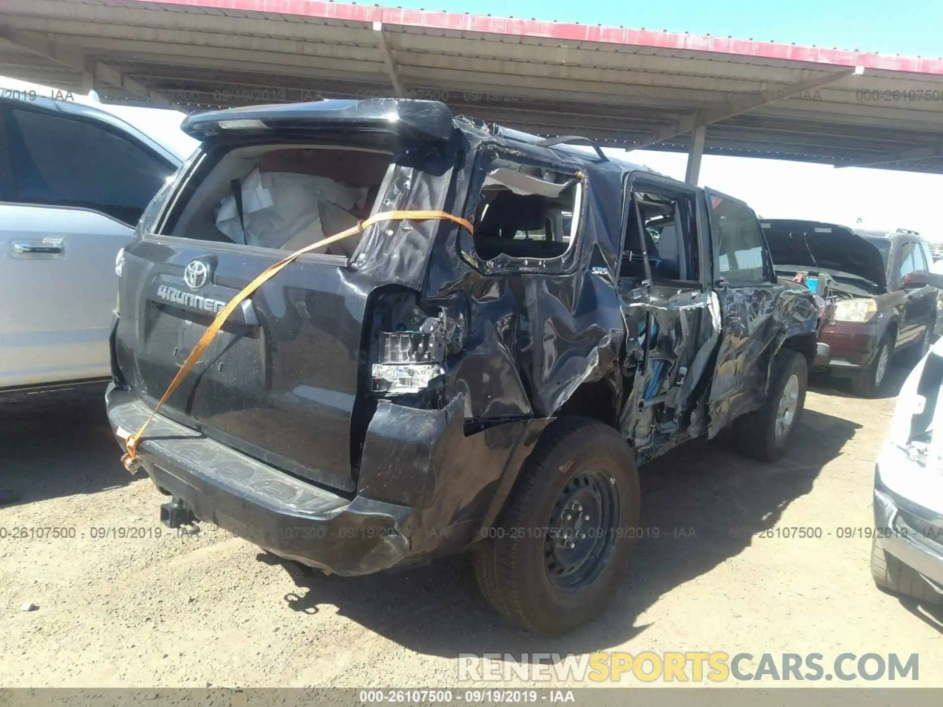 4 Photograph of a damaged car JTEBU5JR8K5635704 TOYOTA 4RUNNER 2019