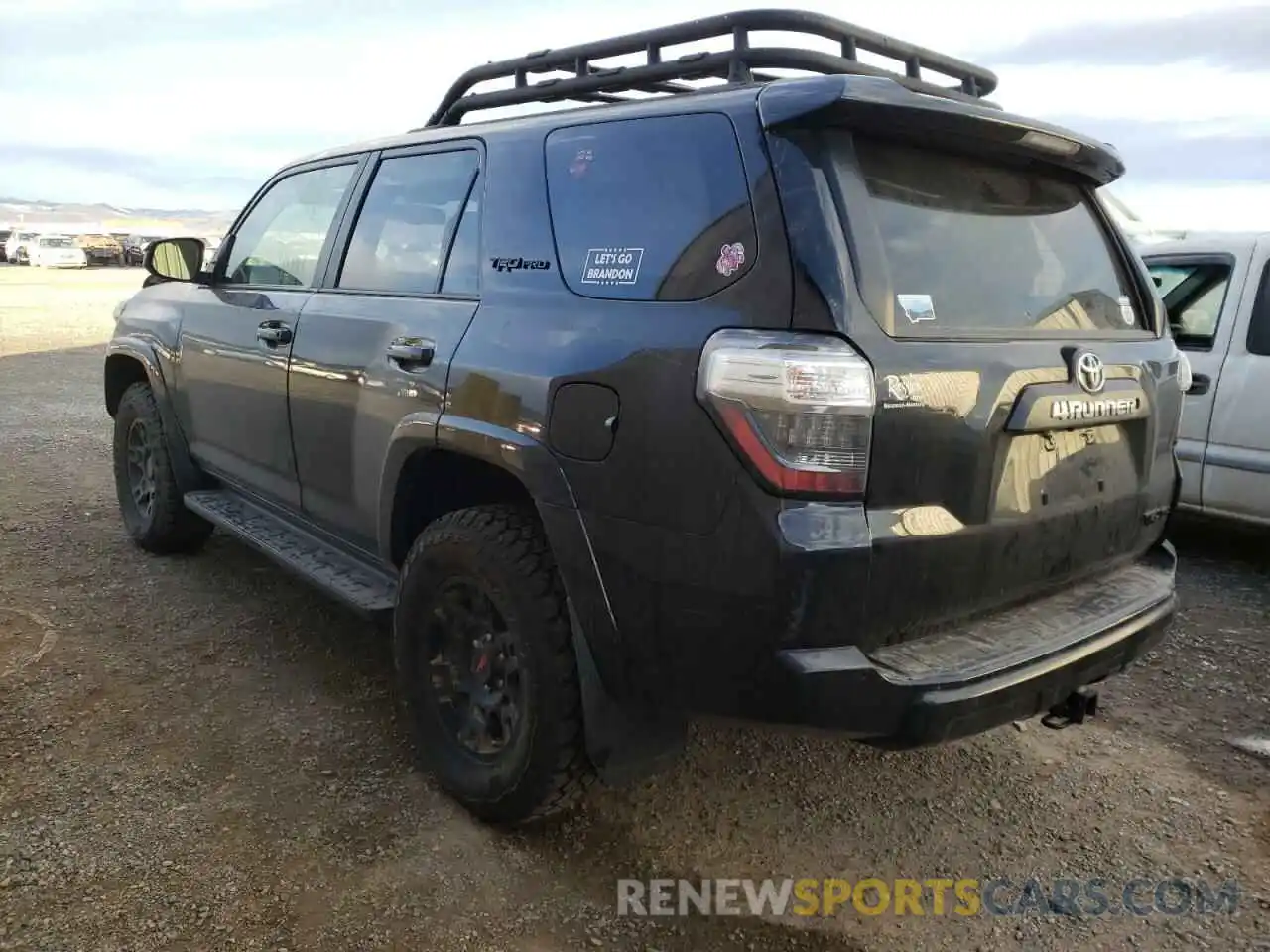 3 Фотография поврежденного автомобиля JTEBU5JR8K5641518 TOYOTA 4RUNNER 2019