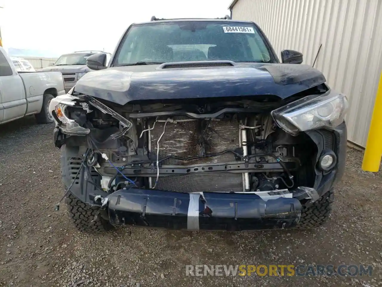 9 Photograph of a damaged car JTEBU5JR8K5641518 TOYOTA 4RUNNER 2019