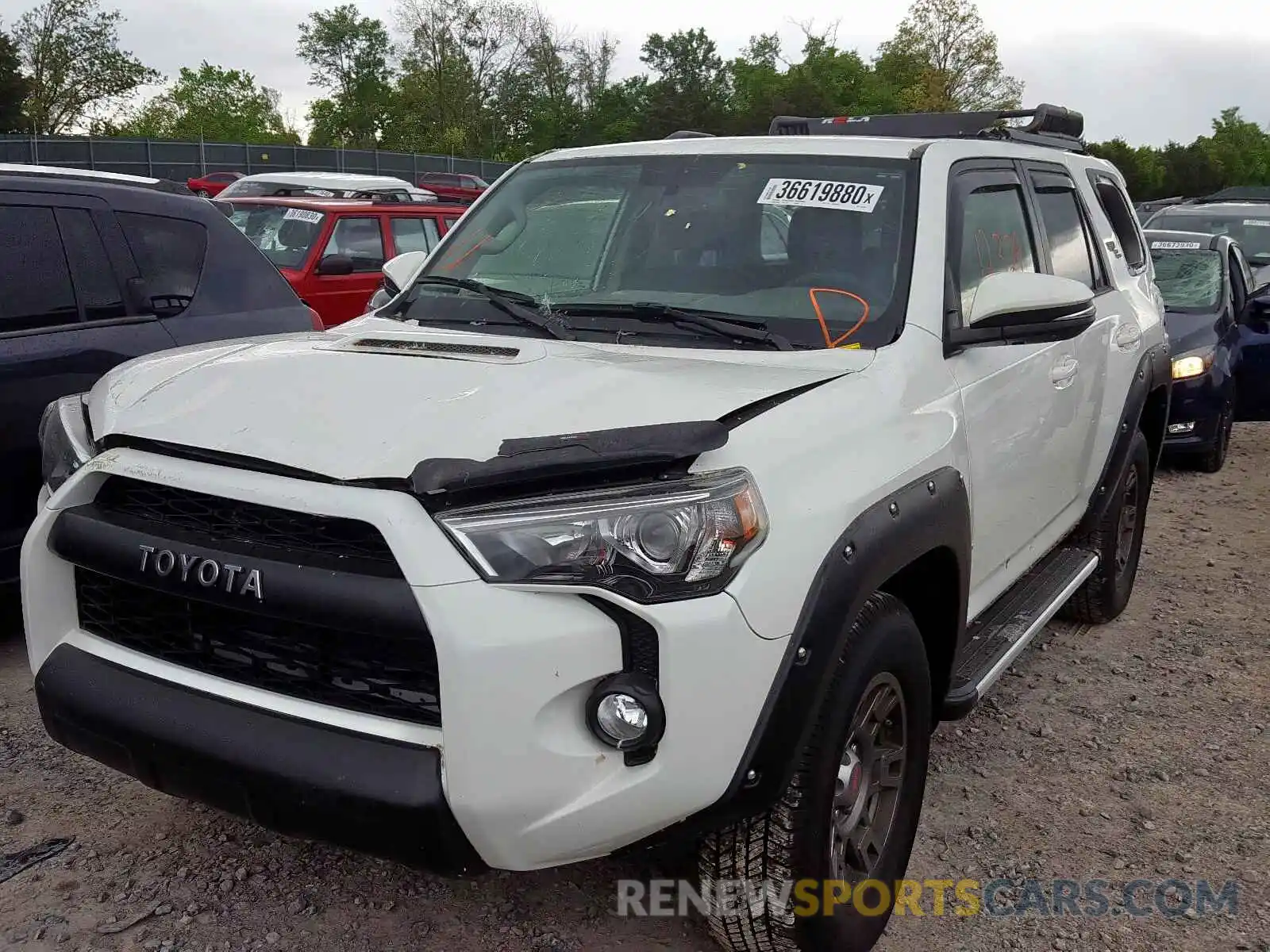 2 Photograph of a damaged car JTEBU5JR8K5642233 TOYOTA 4RUNNER 2019