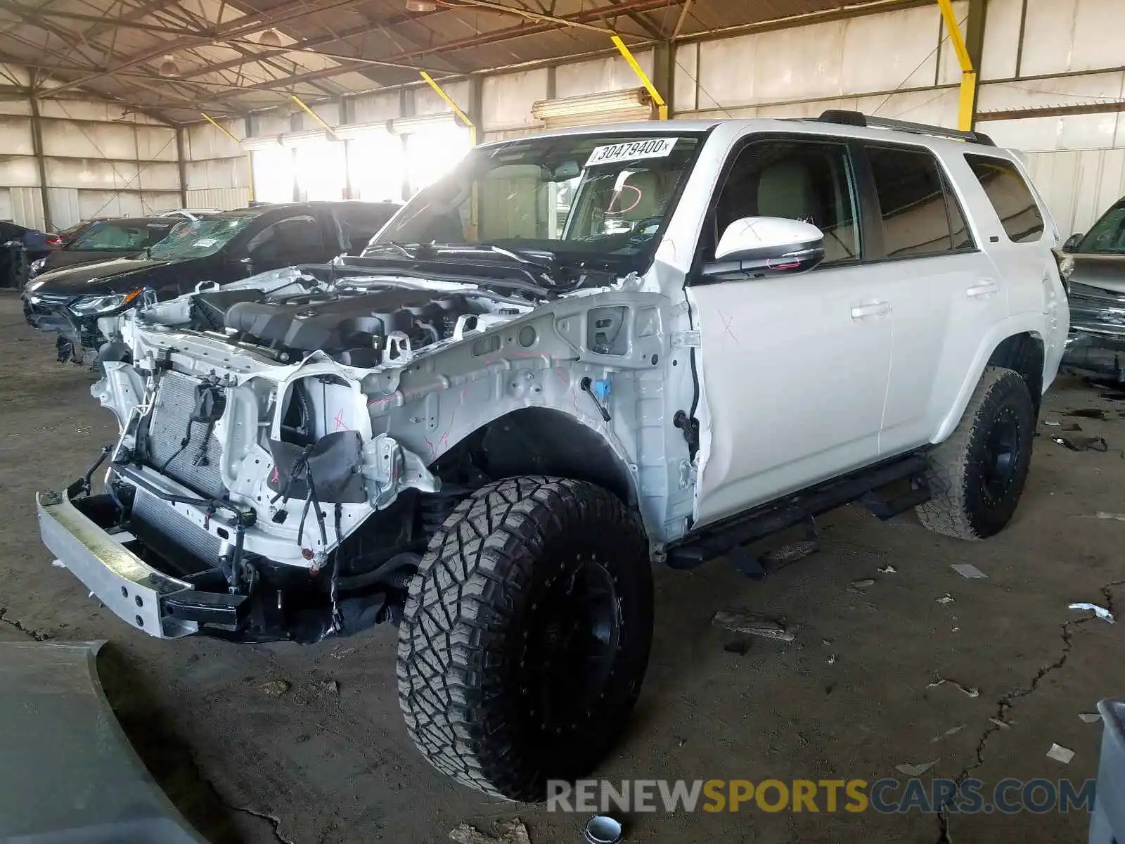 2 Photograph of a damaged car JTEBU5JR8K5642958 TOYOTA 4RUNNER 2019