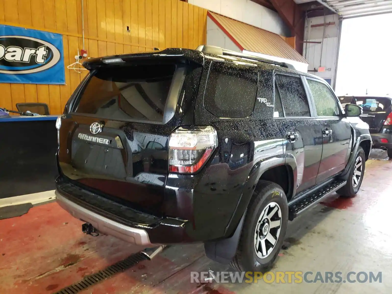 4 Фотография поврежденного автомобиля JTEBU5JR8K5645956 TOYOTA 4RUNNER 2019