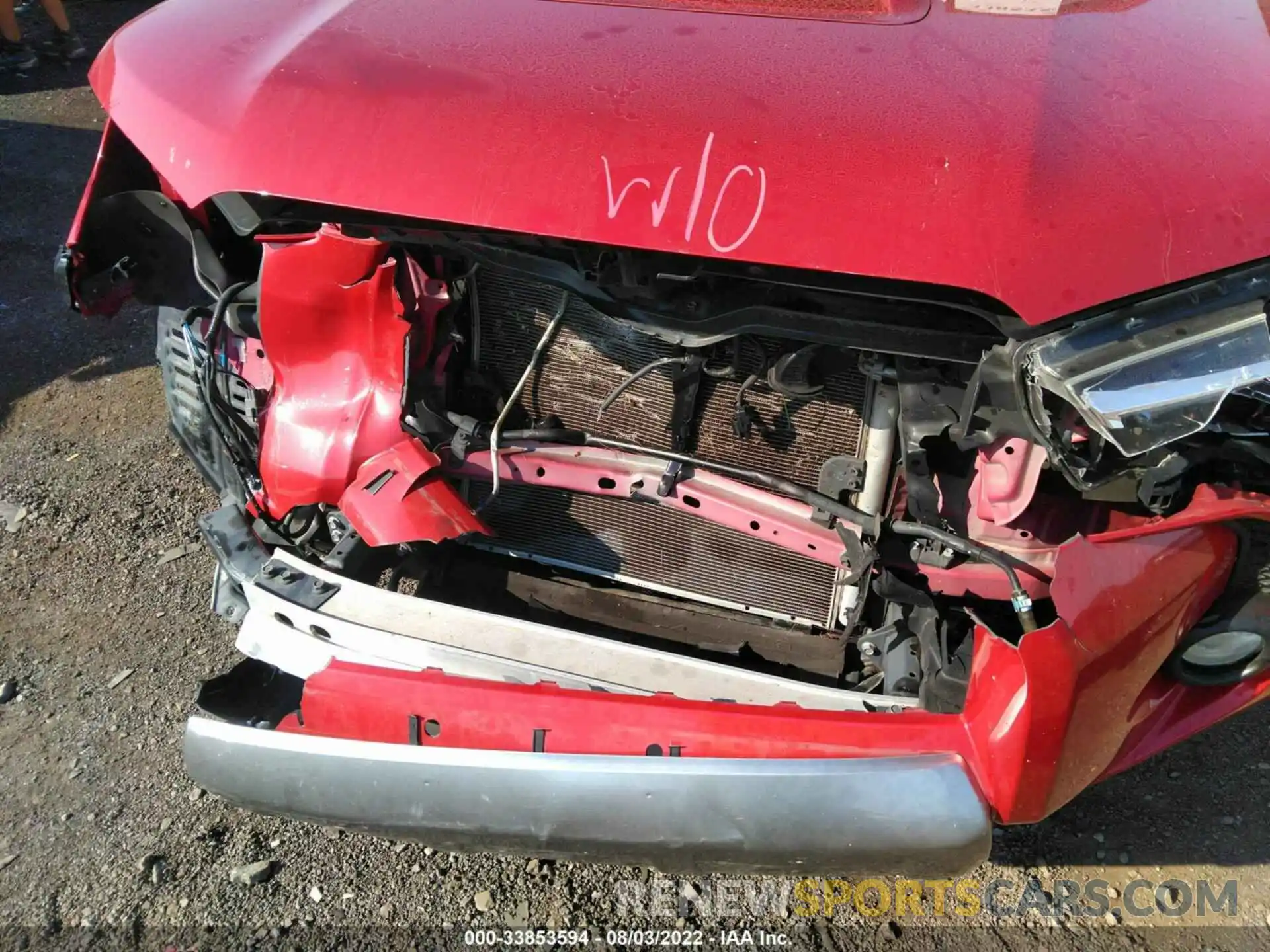 10 Photograph of a damaged car JTEBU5JR8K5649568 TOYOTA 4RUNNER 2019