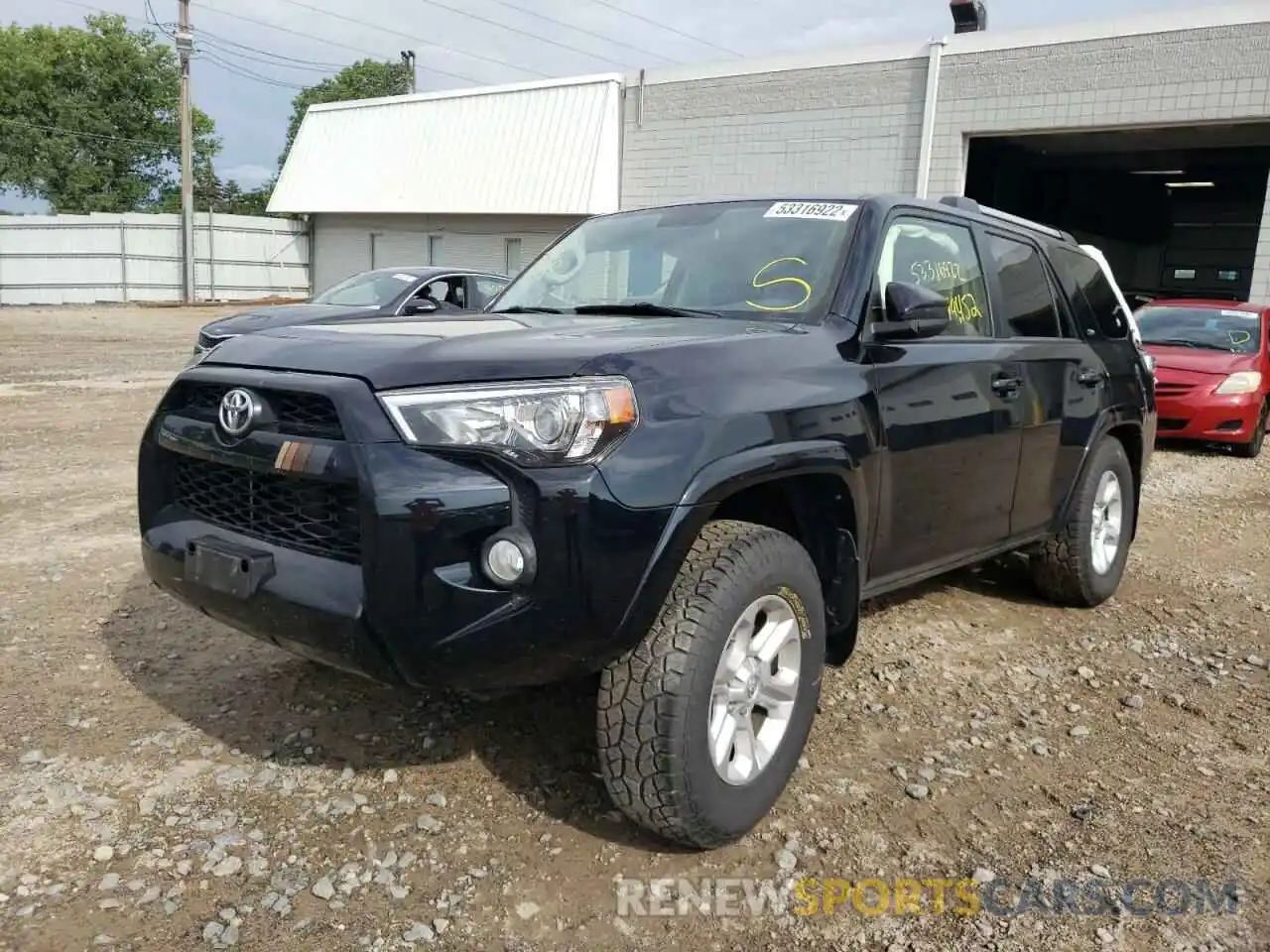 2 Photograph of a damaged car JTEBU5JR8K5652115 TOYOTA 4RUNNER 2019