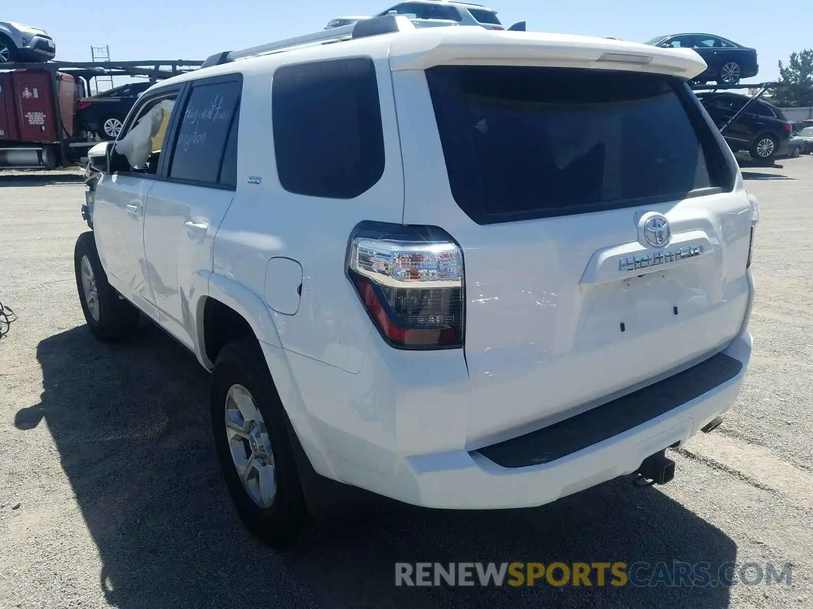 3 Photograph of a damaged car JTEBU5JR8K5656875 TOYOTA 4RUNNER 2019