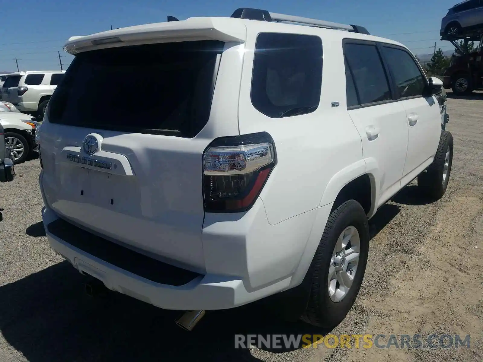 4 Фотография поврежденного автомобиля JTEBU5JR8K5656875 TOYOTA 4RUNNER 2019