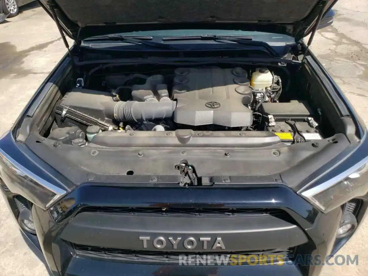 7 Фотография поврежденного автомобиля JTEBU5JR8K5657671 TOYOTA 4RUNNER 2019