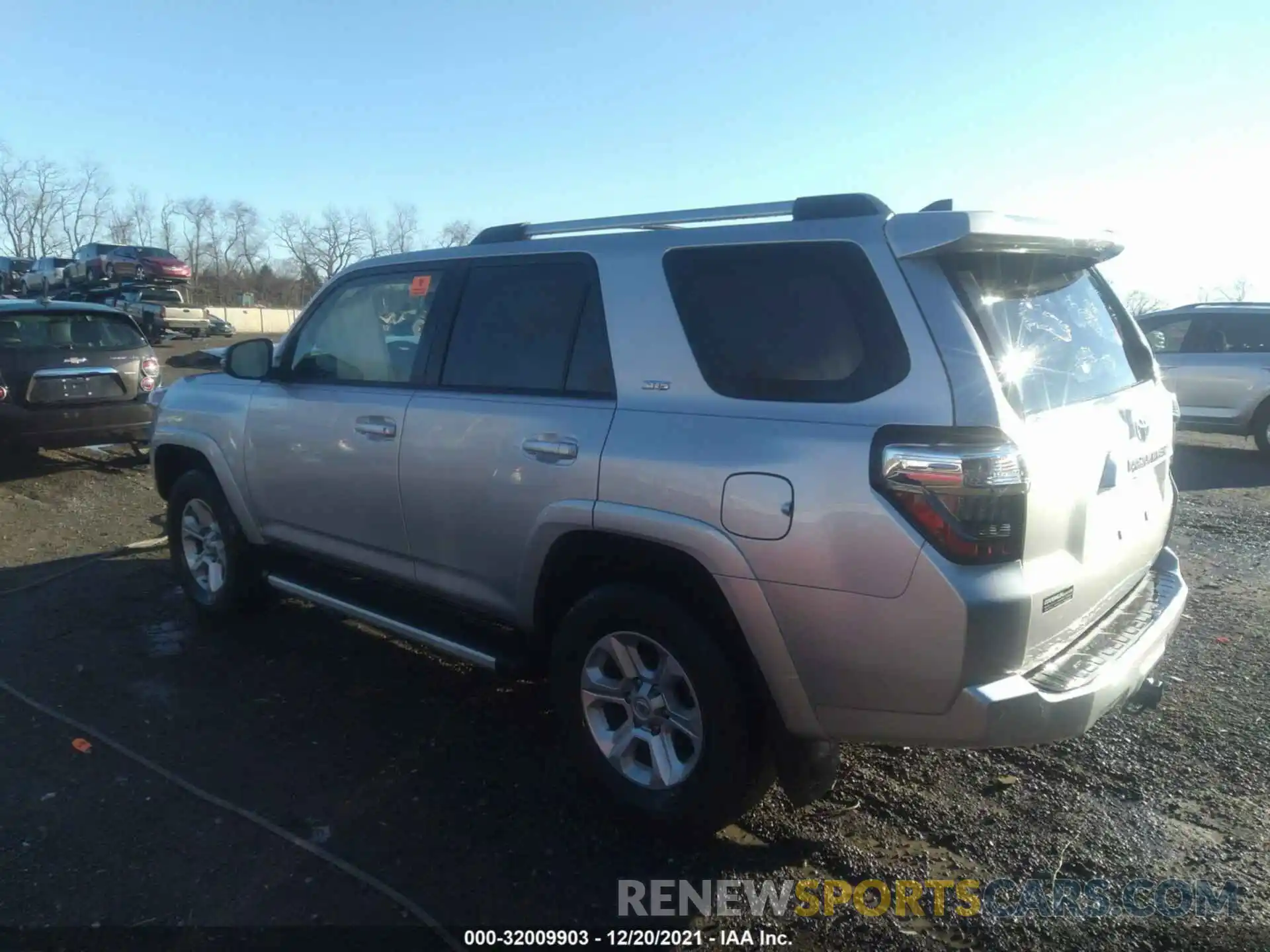 3 Photograph of a damaged car JTEBU5JR8K5657993 TOYOTA 4RUNNER 2019