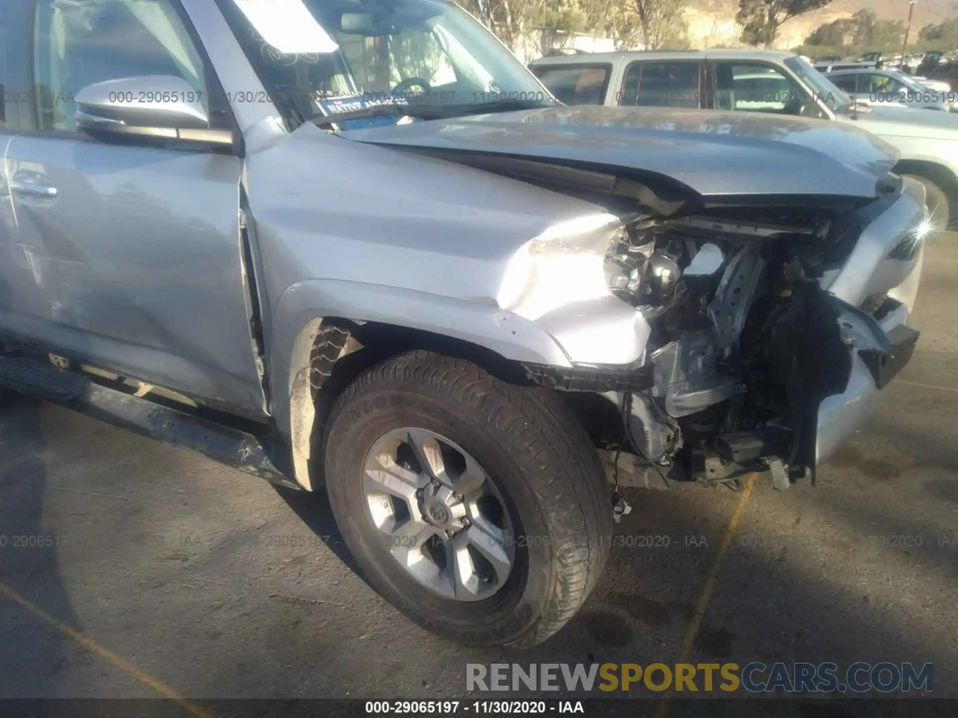 6 Photograph of a damaged car JTEBU5JR8K5662711 TOYOTA 4RUNNER 2019