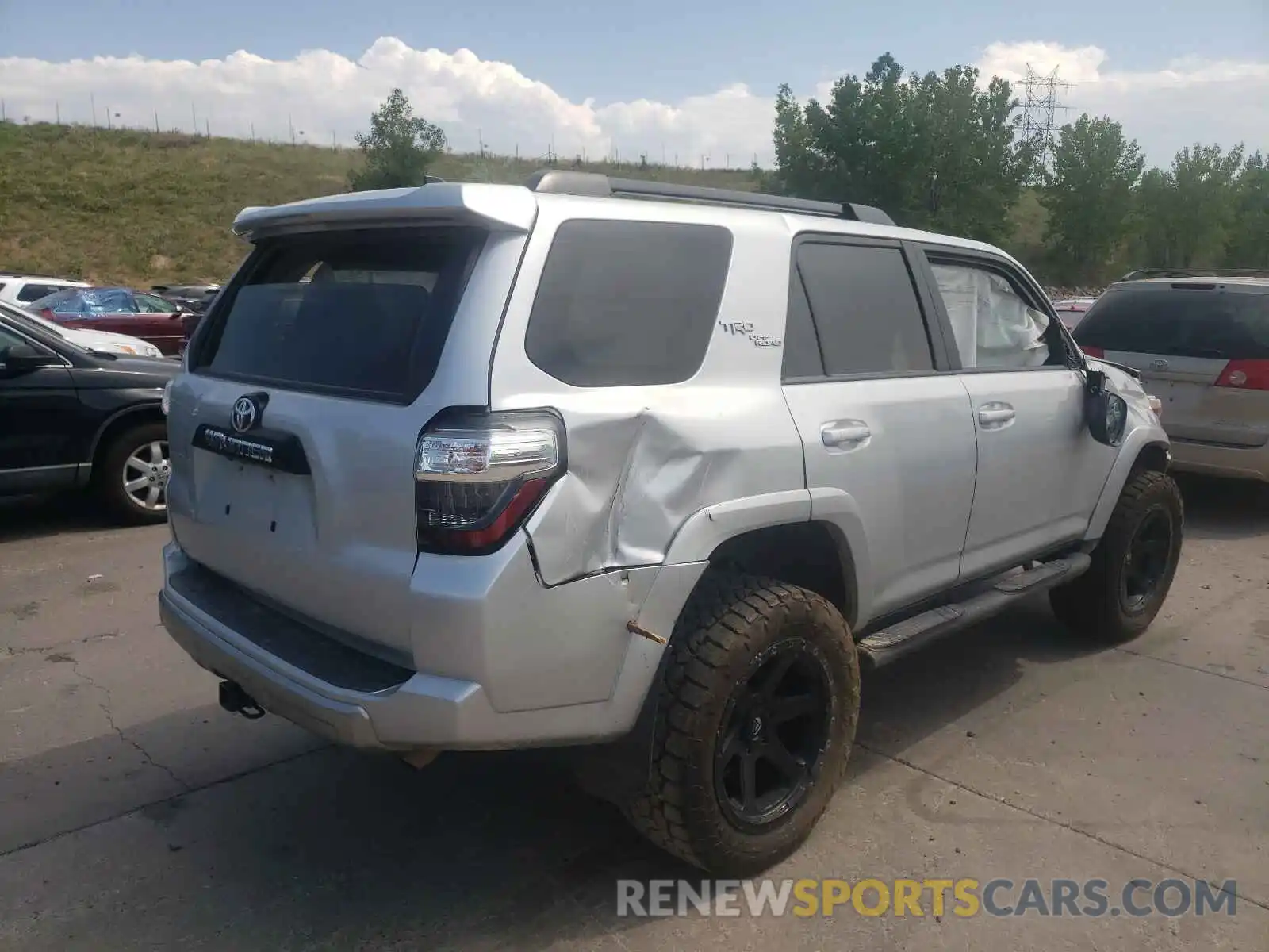 4 Photograph of a damaged car JTEBU5JR8K5663065 TOYOTA 4RUNNER 2019