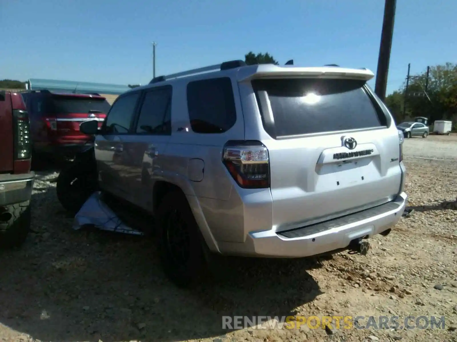 3 Photograph of a damaged car JTEBU5JR8K5664488 TOYOTA 4RUNNER 2019