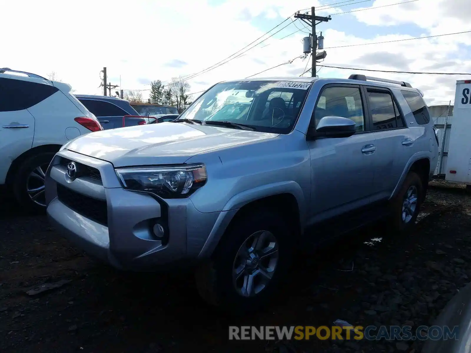 2 Фотография поврежденного автомобиля JTEBU5JR8K5664801 TOYOTA 4RUNNER 2019