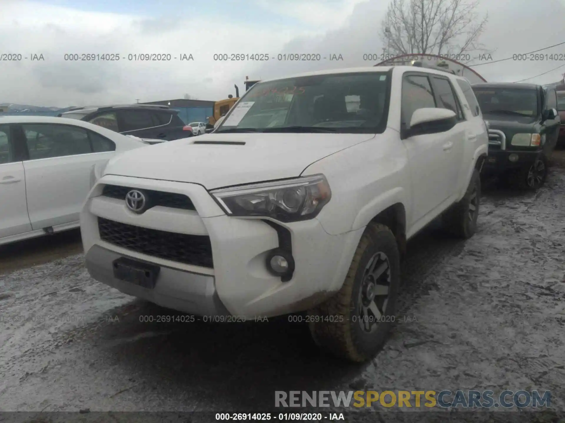 2 Photograph of a damaged car JTEBU5JR8K5671957 TOYOTA 4RUNNER 2019