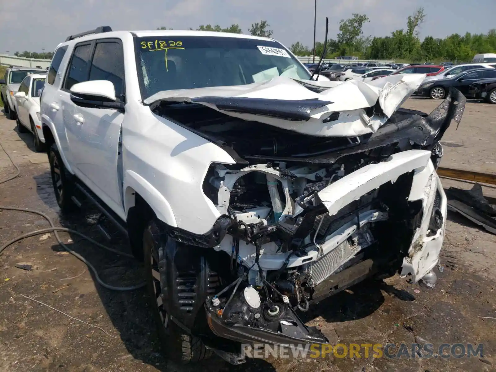 1 Photograph of a damaged car JTEBU5JR8K5676785 TOYOTA 4RUNNER 2019