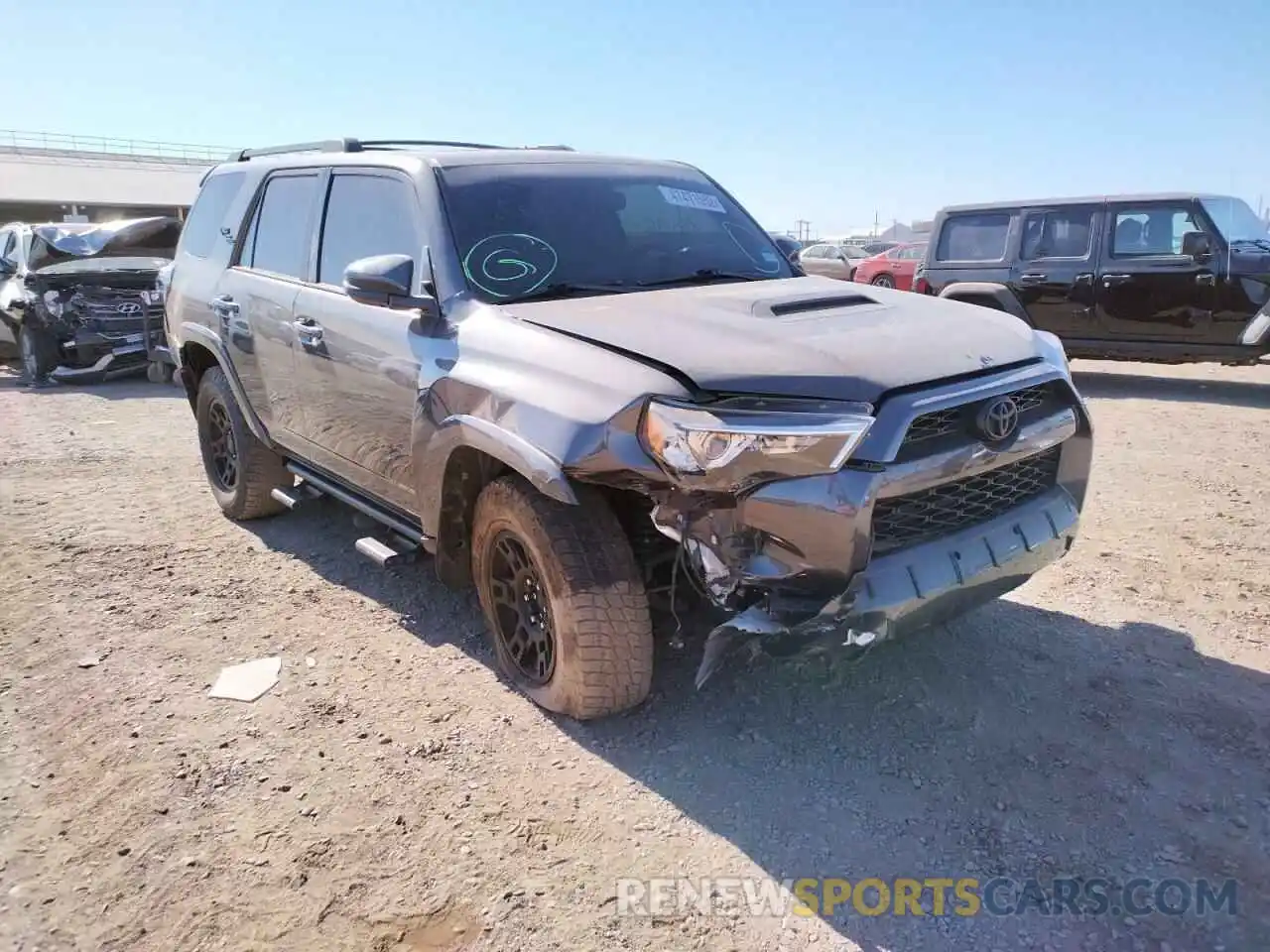 9 Фотография поврежденного автомобиля JTEBU5JR8K5682070 TOYOTA 4RUNNER 2019