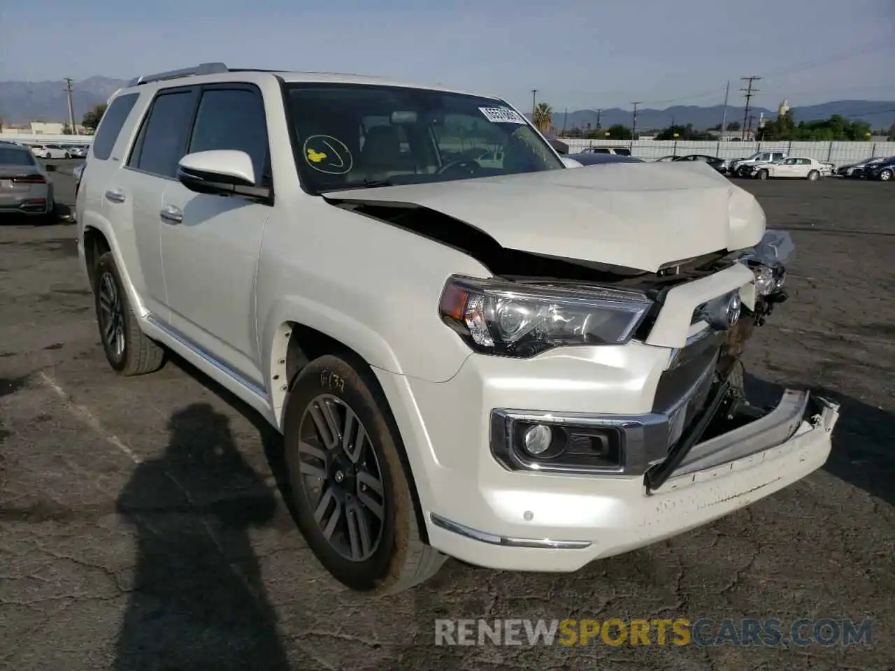 1 Фотография поврежденного автомобиля JTEBU5JR8K5687303 TOYOTA 4RUNNER 2019