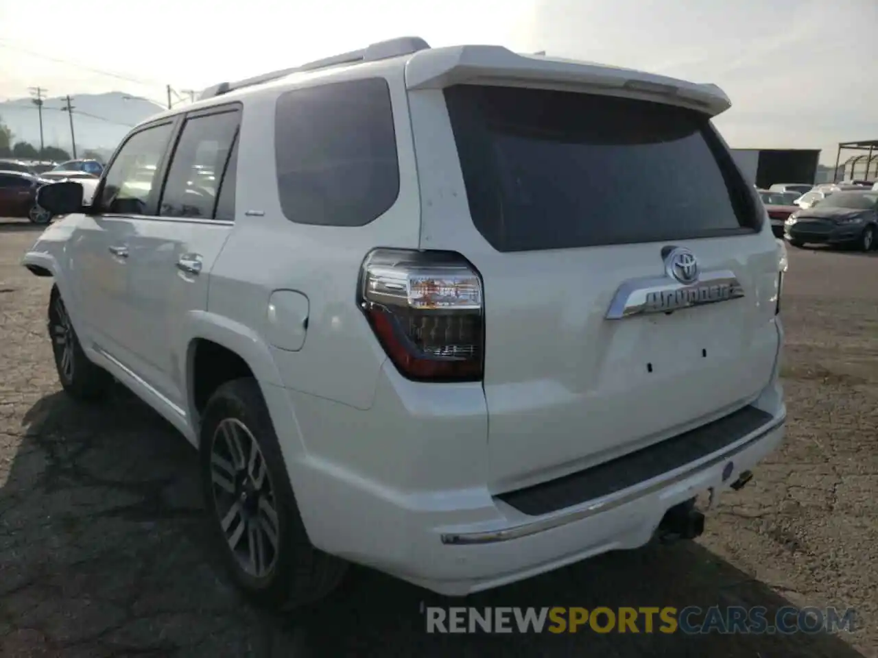 3 Фотография поврежденного автомобиля JTEBU5JR8K5687303 TOYOTA 4RUNNER 2019