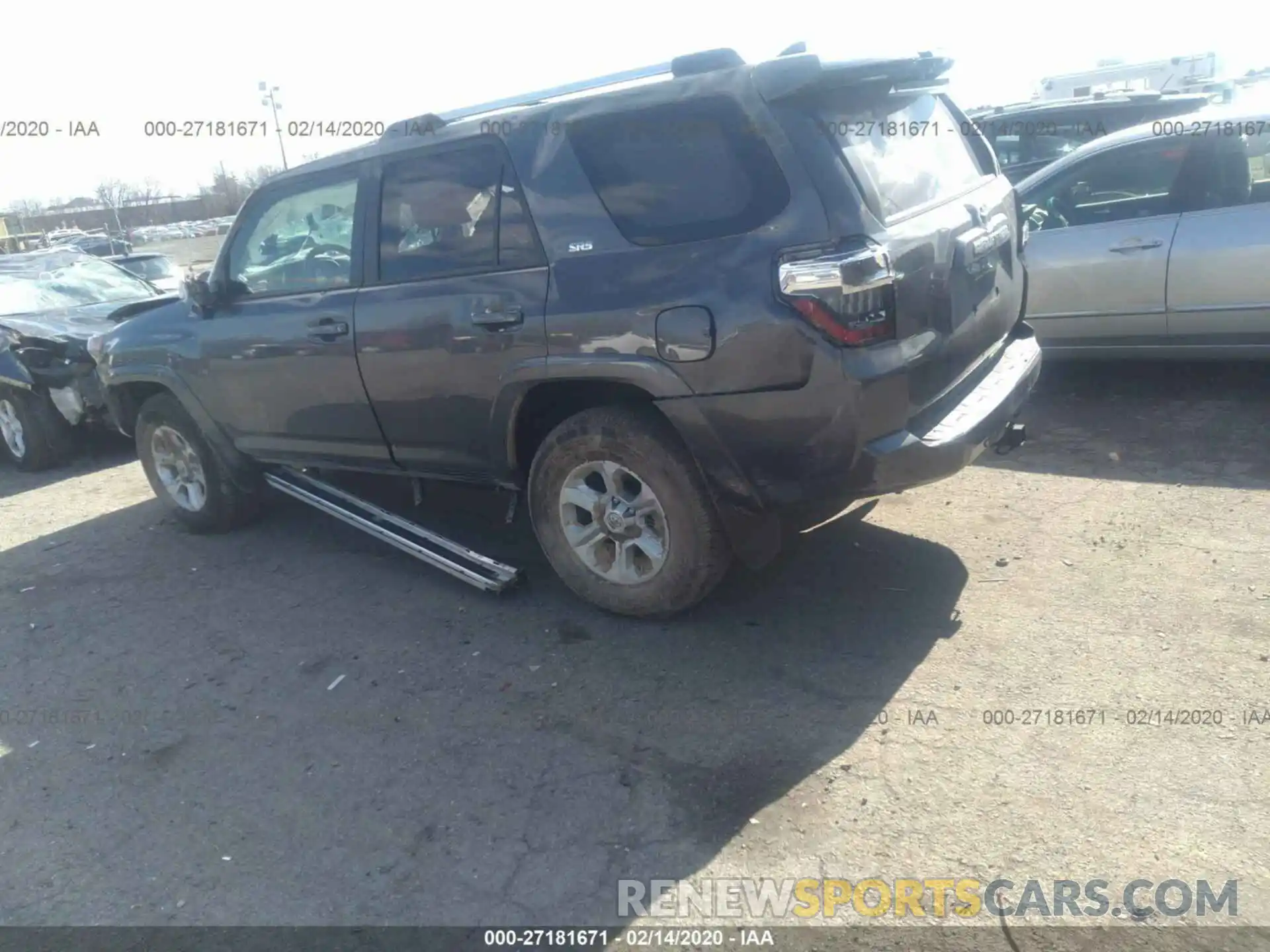 3 Фотография поврежденного автомобиля JTEBU5JR8K5687866 TOYOTA 4RUNNER 2019