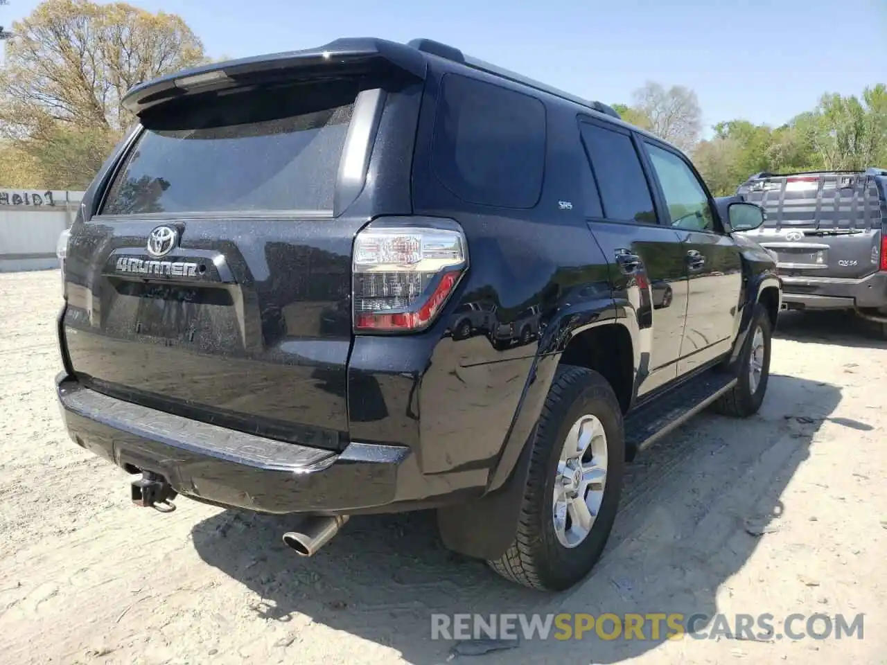 4 Фотография поврежденного автомобиля JTEBU5JR8K5690217 TOYOTA 4RUNNER 2019