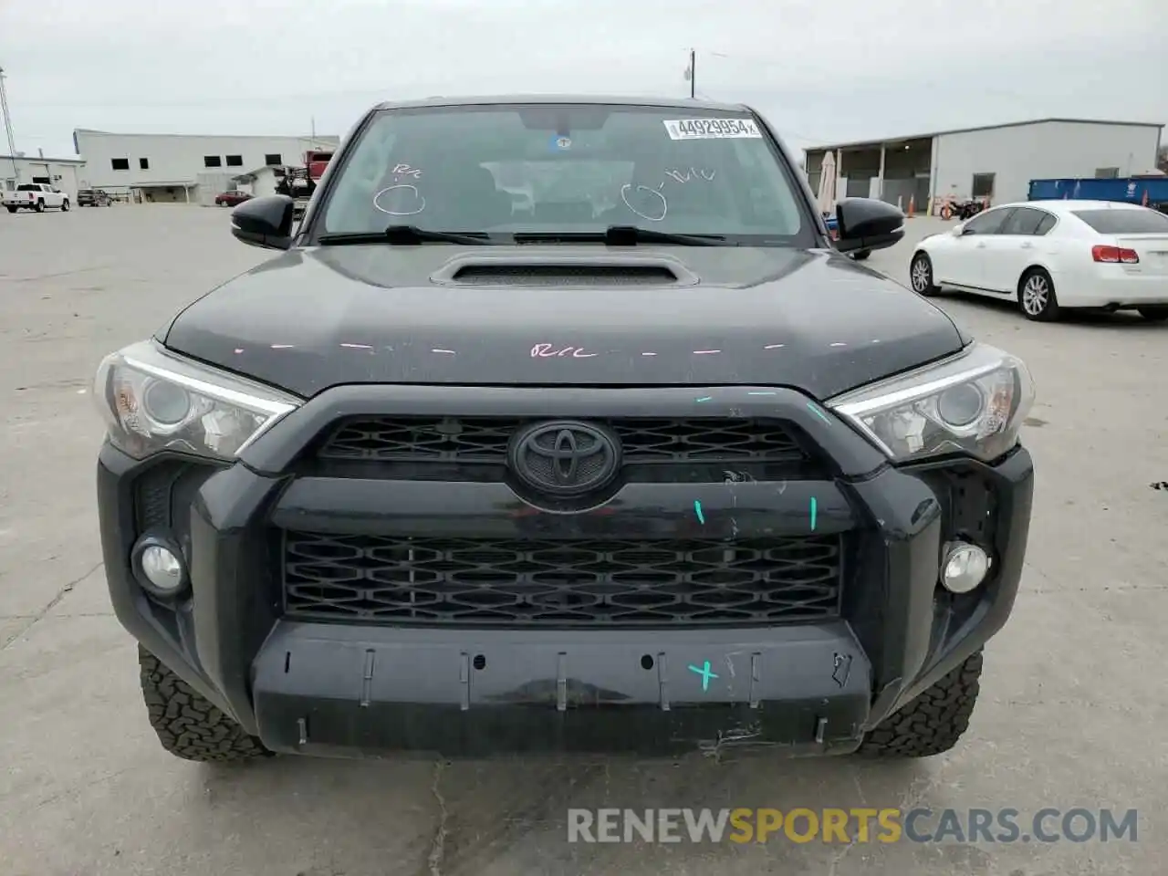 5 Фотография поврежденного автомобиля JTEBU5JR8K5690296 TOYOTA 4RUNNER 2019