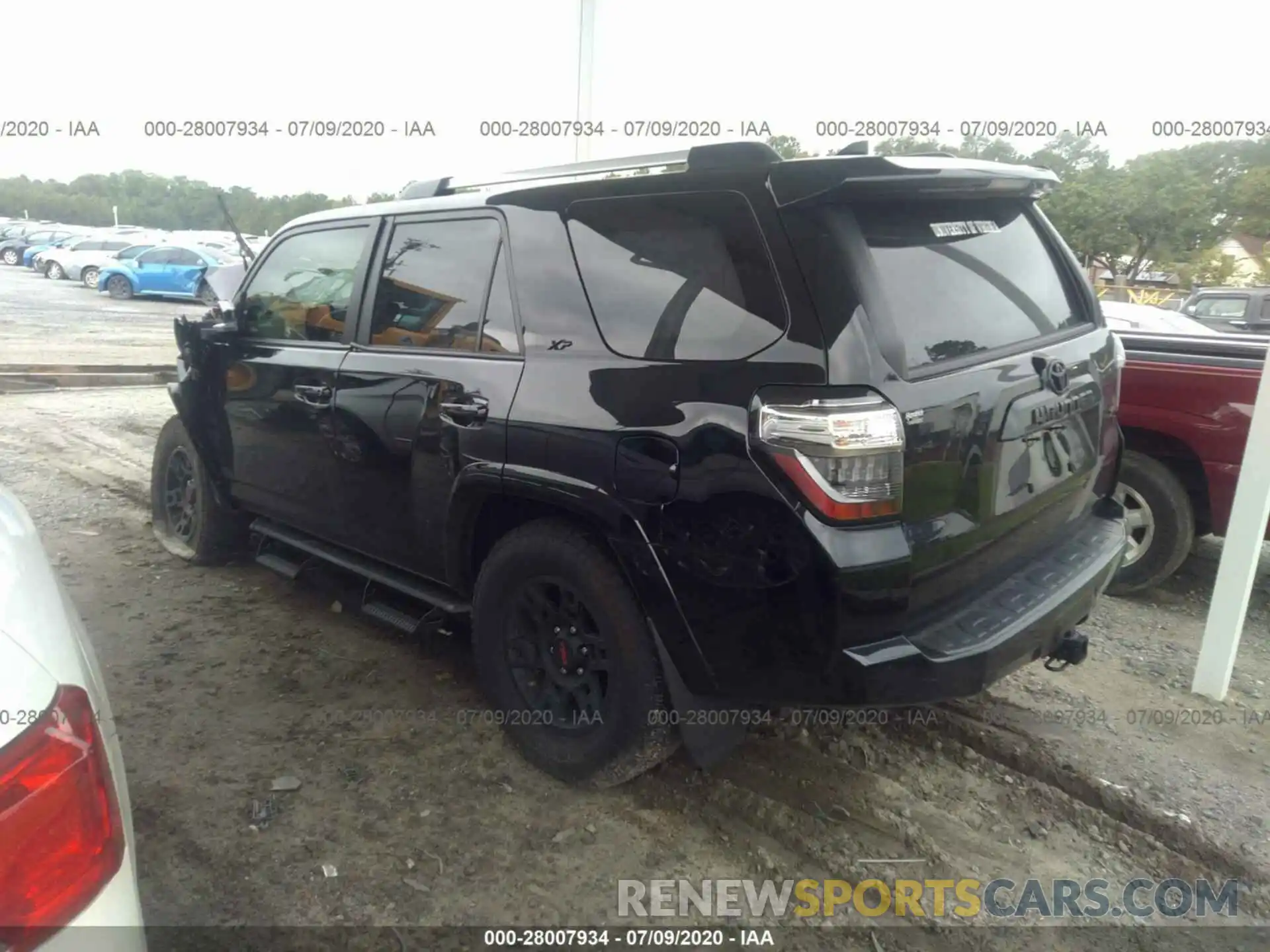 3 Фотография поврежденного автомобиля JTEBU5JR8K5690508 TOYOTA 4RUNNER 2019