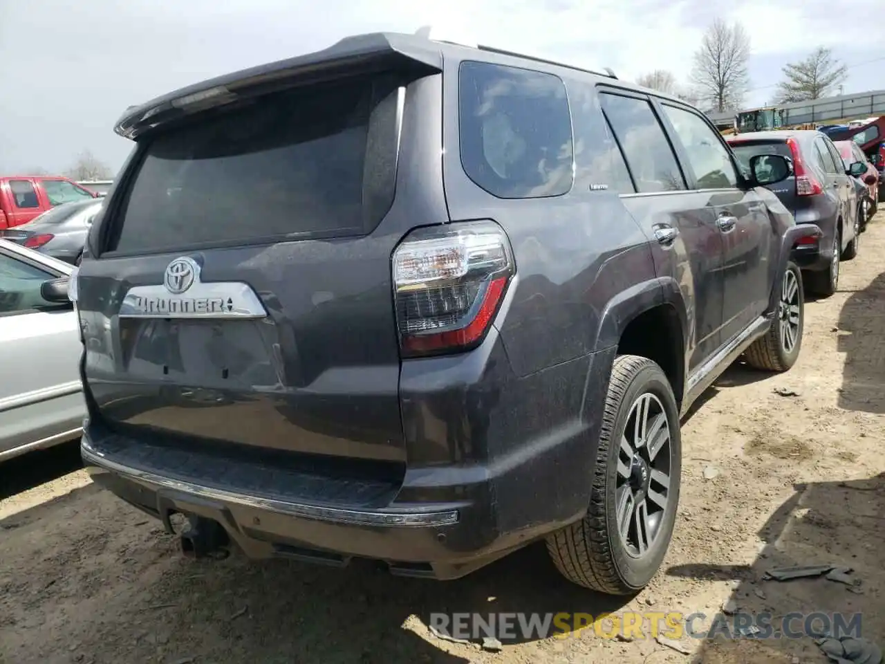 4 Фотография поврежденного автомобиля JTEBU5JR8K5692601 TOYOTA 4RUNNER 2019