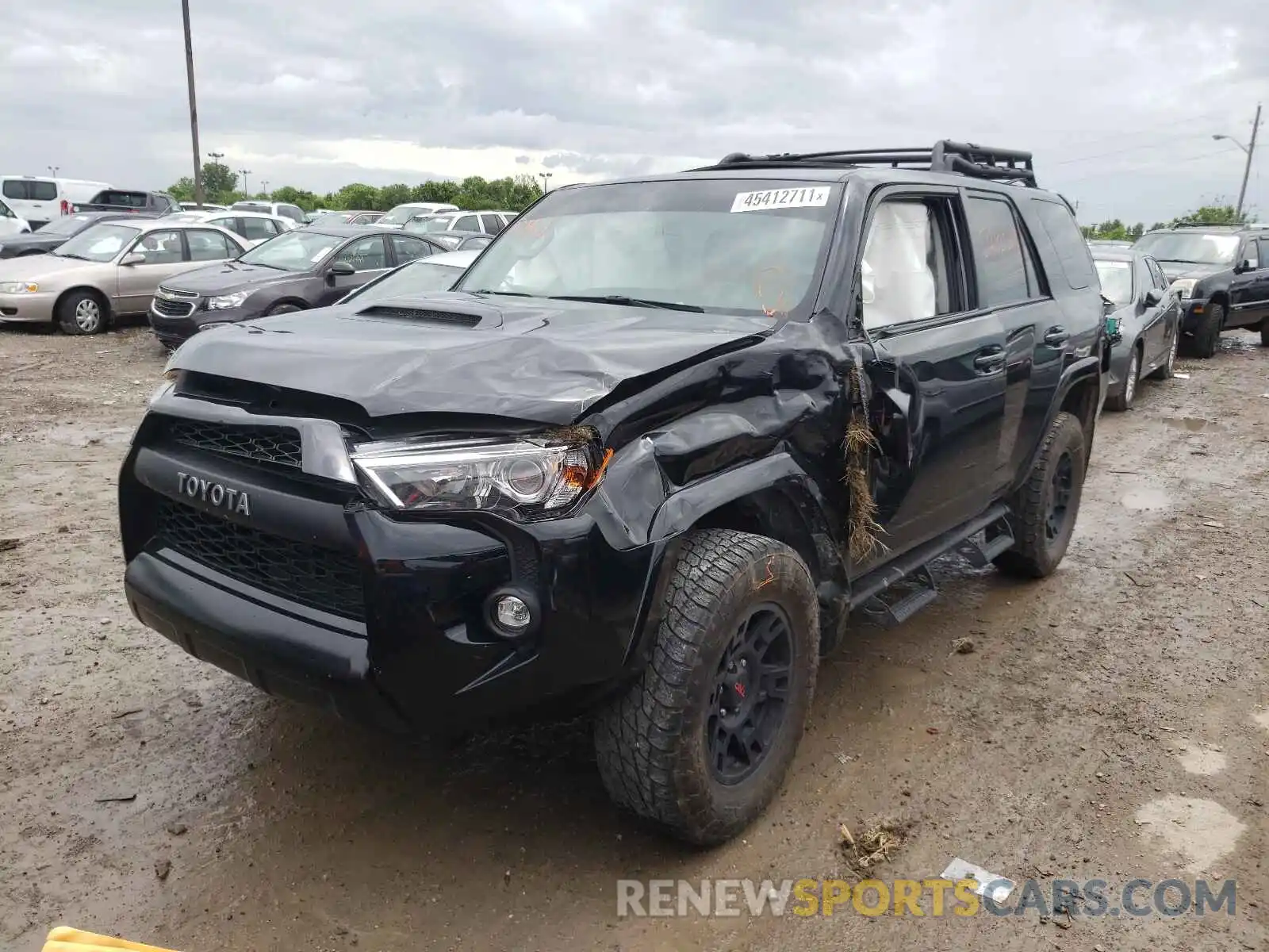 2 Photograph of a damaged car JTEBU5JR8K5697698 TOYOTA 4RUNNER 2019