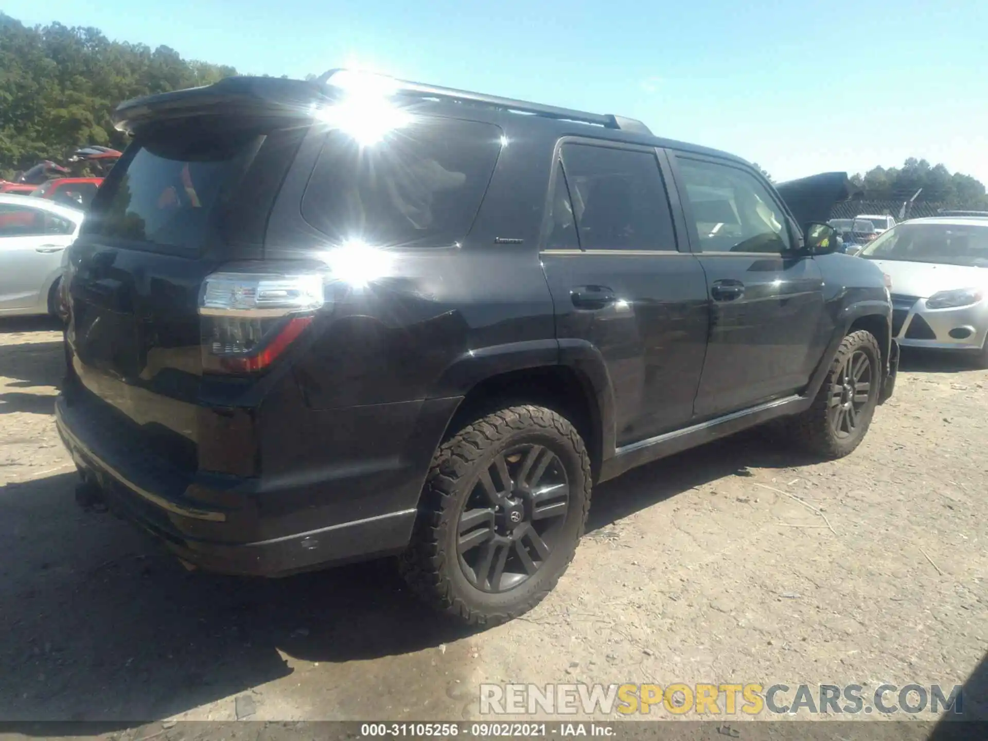 4 Фотография поврежденного автомобиля JTEBU5JR8K5707131 TOYOTA 4RUNNER 2019