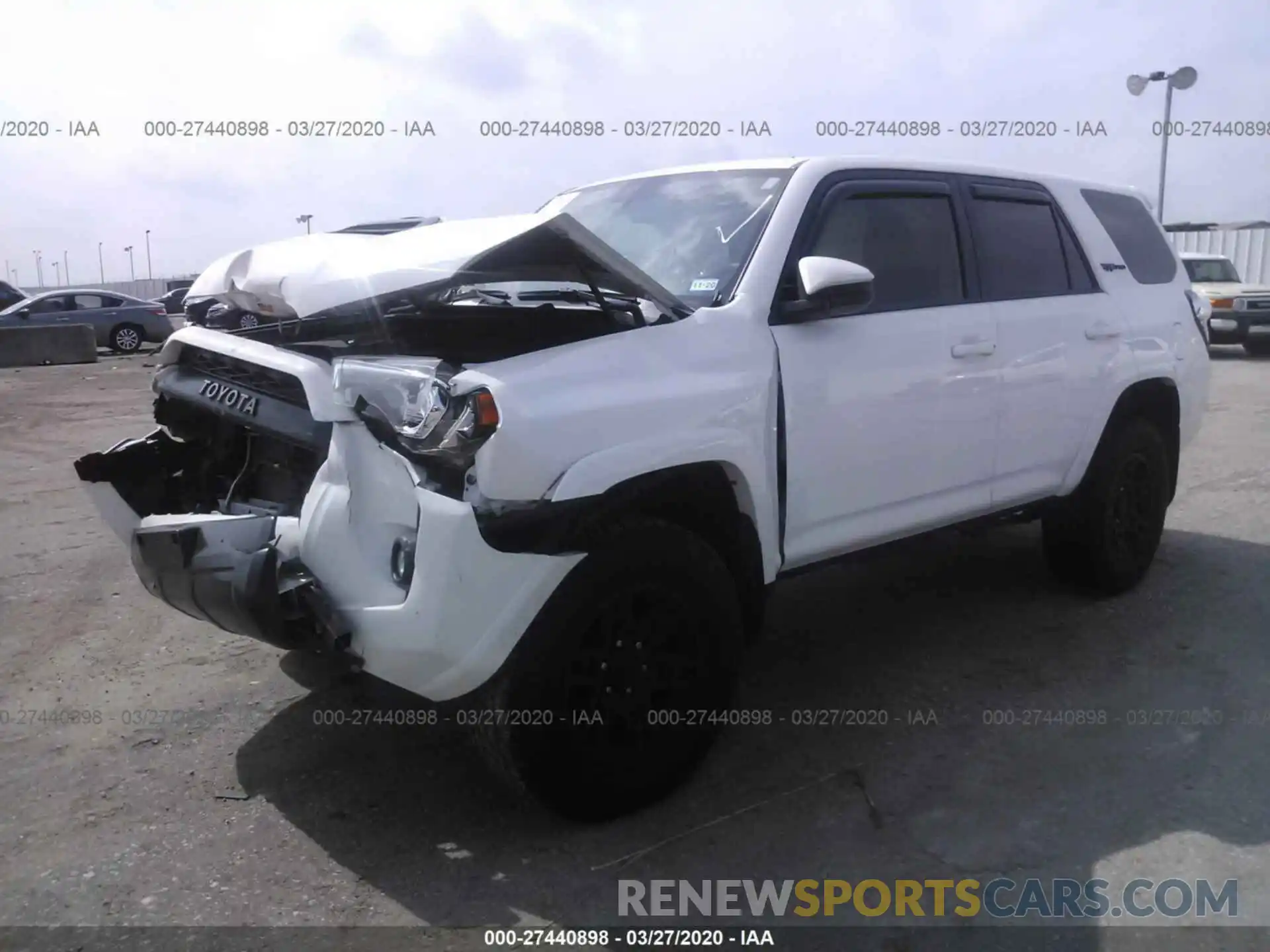 2 Фотография поврежденного автомобиля JTEBU5JR8K5709316 TOYOTA 4RUNNER 2019