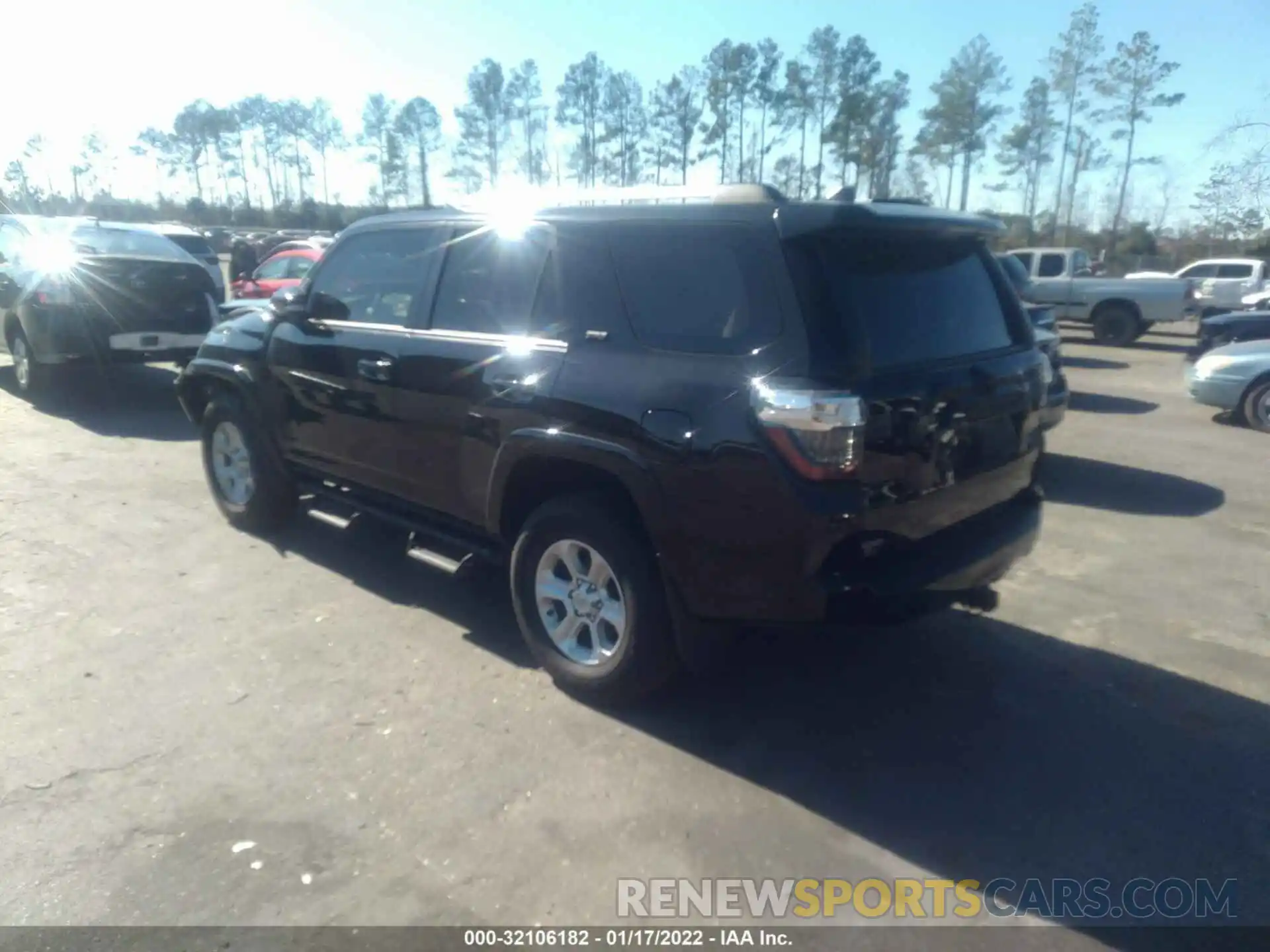 3 Photograph of a damaged car JTEBU5JR8K5710028 TOYOTA 4RUNNER 2019