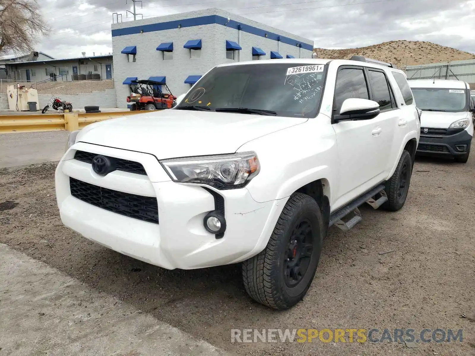 2 Photograph of a damaged car JTEBU5JR8K5710062 TOYOTA 4RUNNER 2019