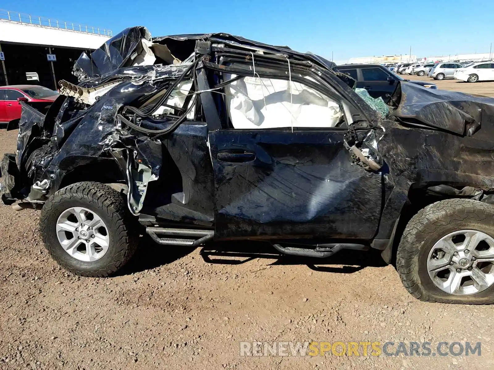 9 Photograph of a damaged car JTEBU5JR8K5710109 TOYOTA 4RUNNER 2019